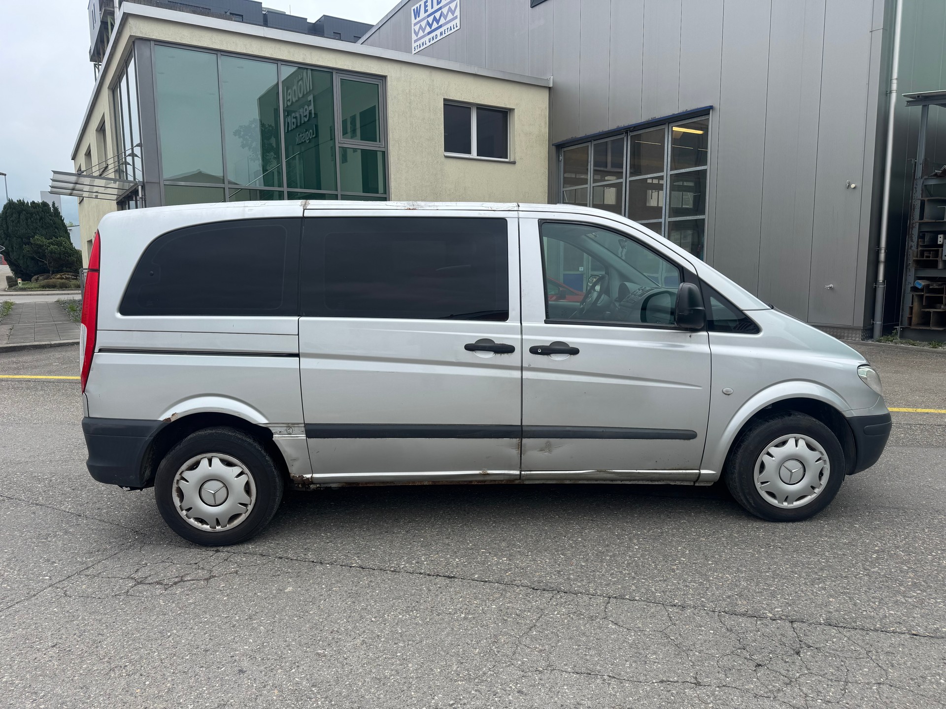MERCEDES-BENZ 111 CDI-image-6