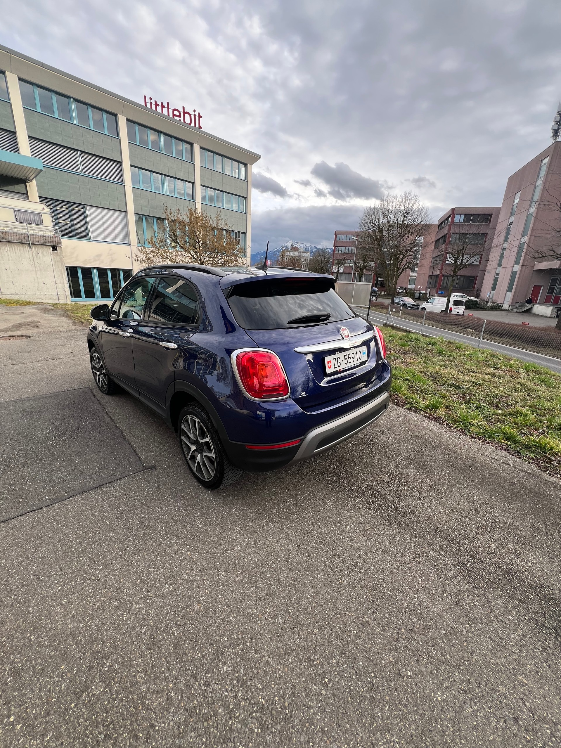 FIAT 500X 1.4T Cross 4x4 Automatic-image-2