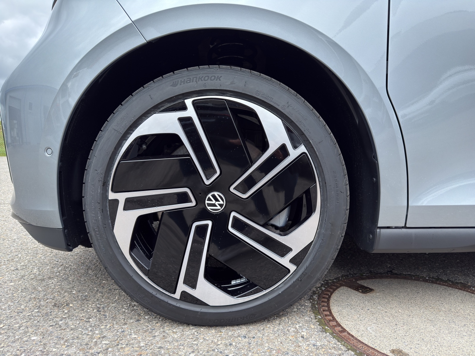 VW ID.Buzz NWB GTX 4 Motion-image-19