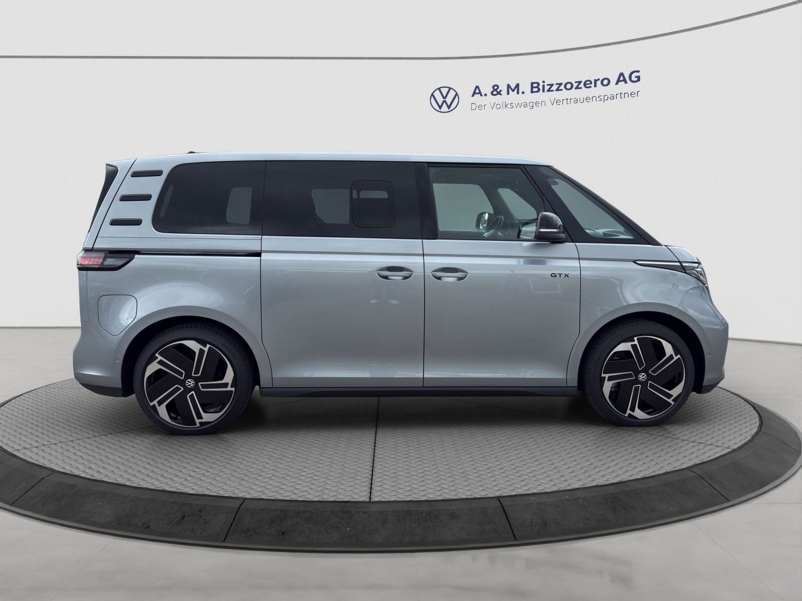 VW ID.Buzz NWB GTX 4 Motion-image-5