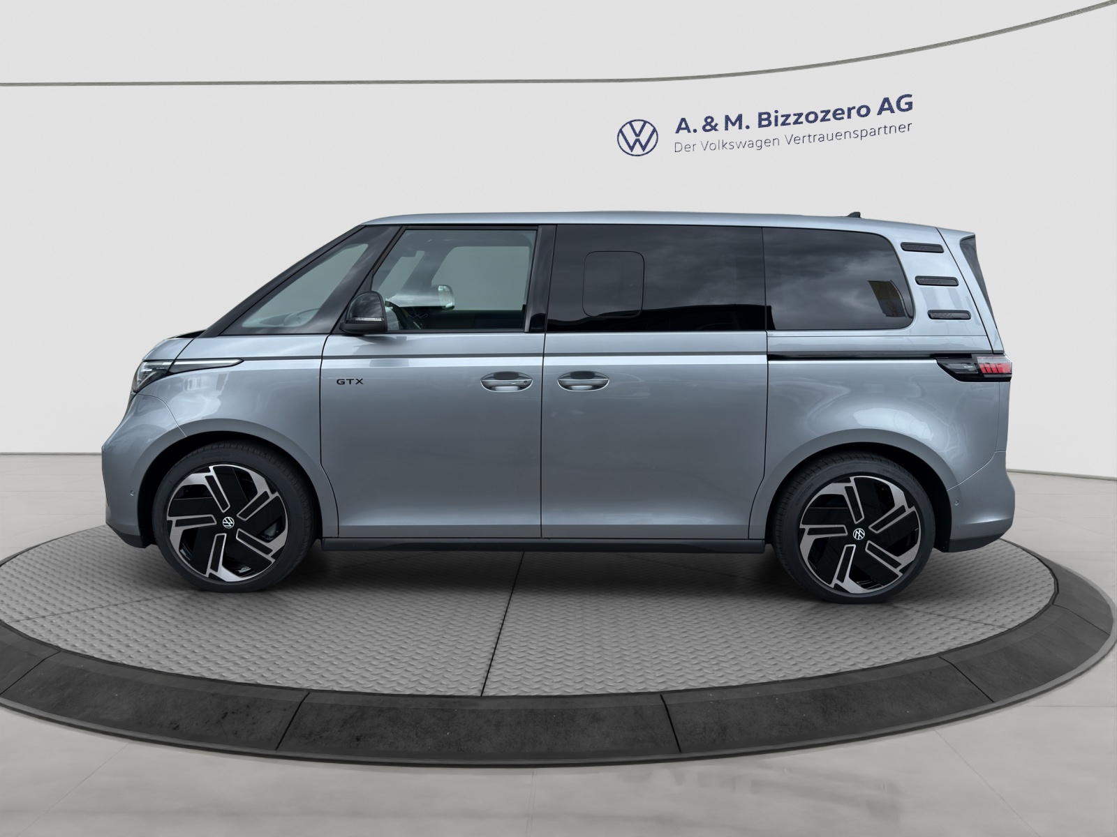 VW ID.Buzz NWB GTX 4 Motion-showroom-element-1