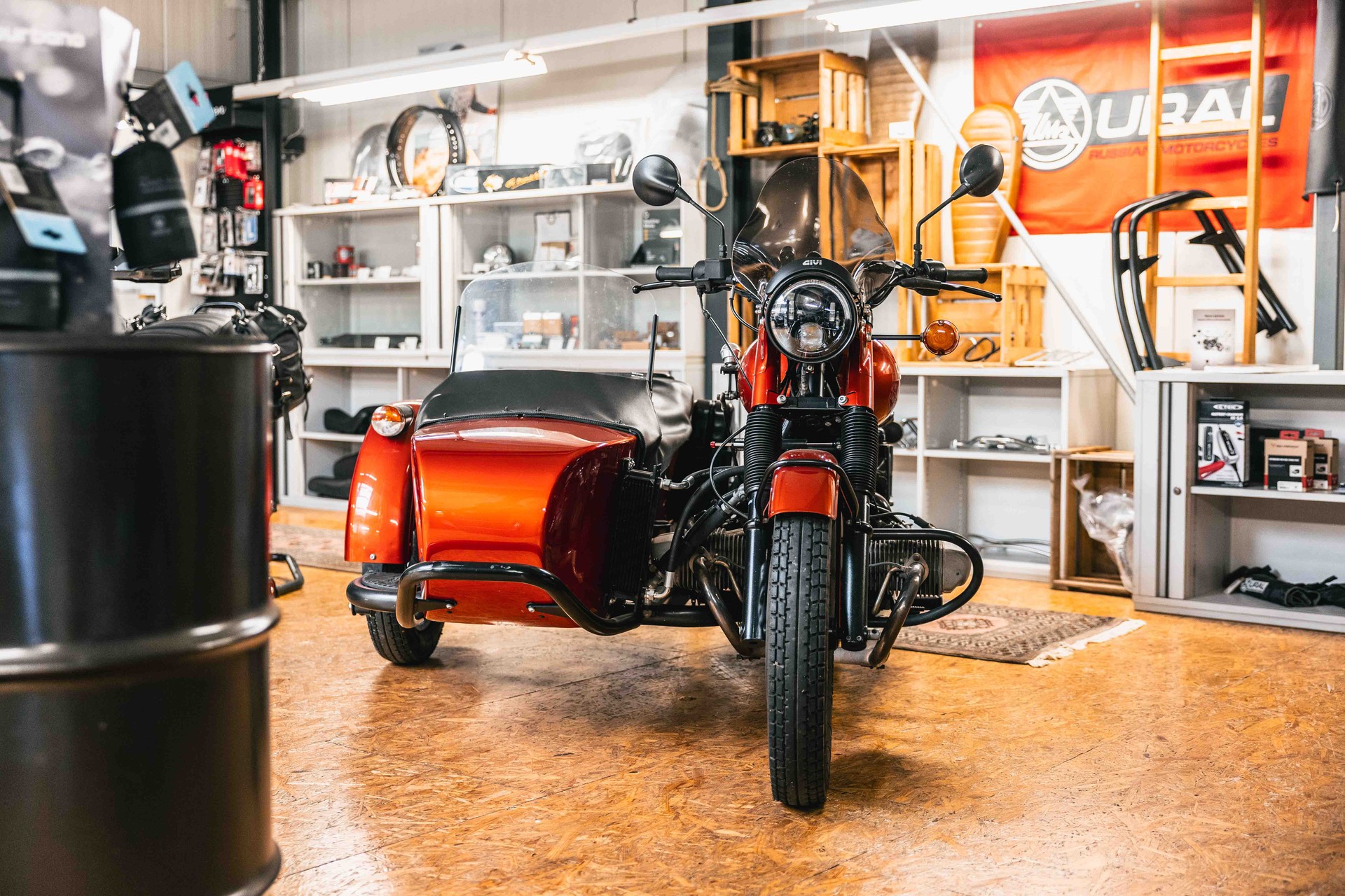 URAL Retro-image-3
