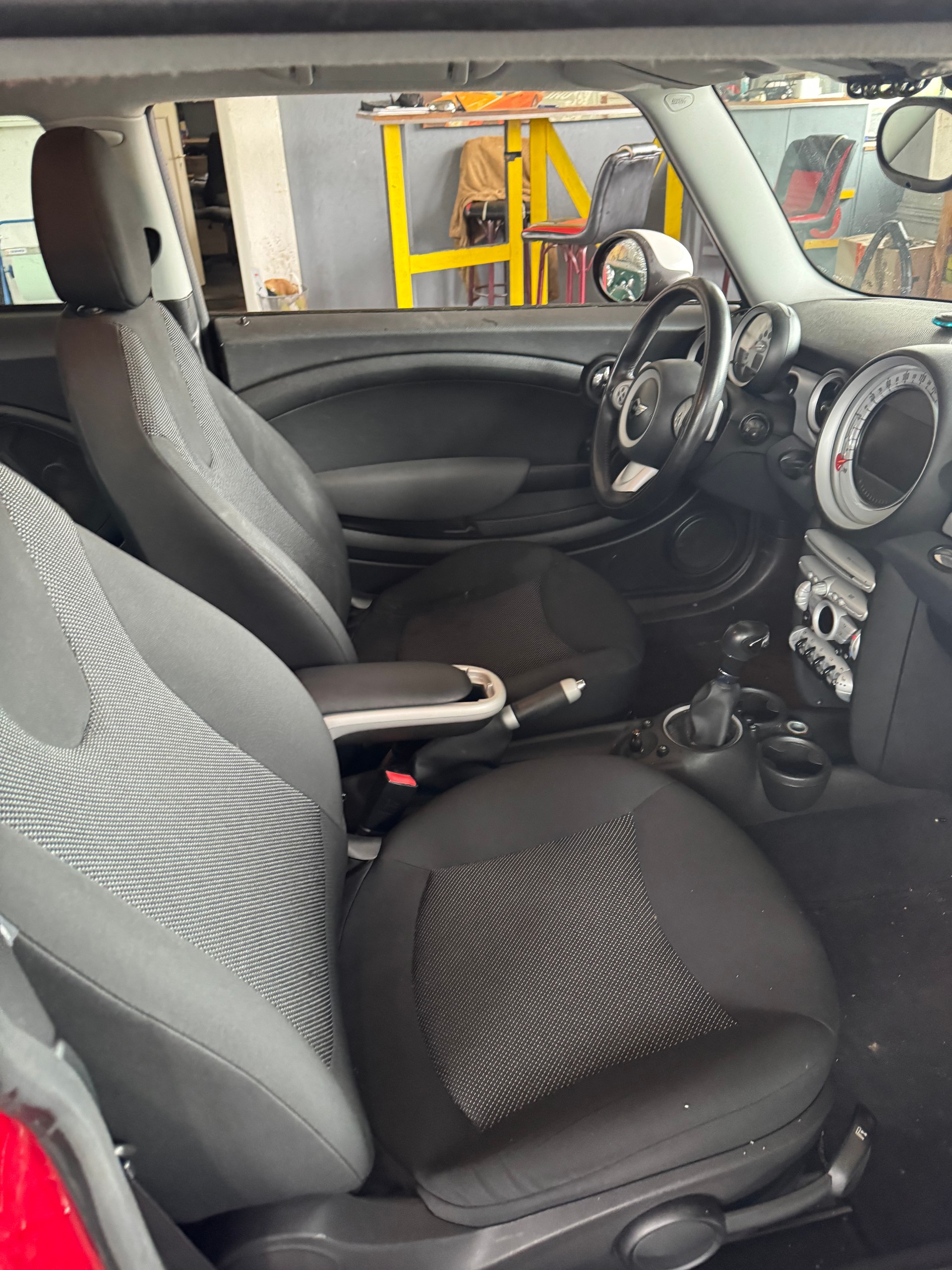 MINI Cooper-image-5