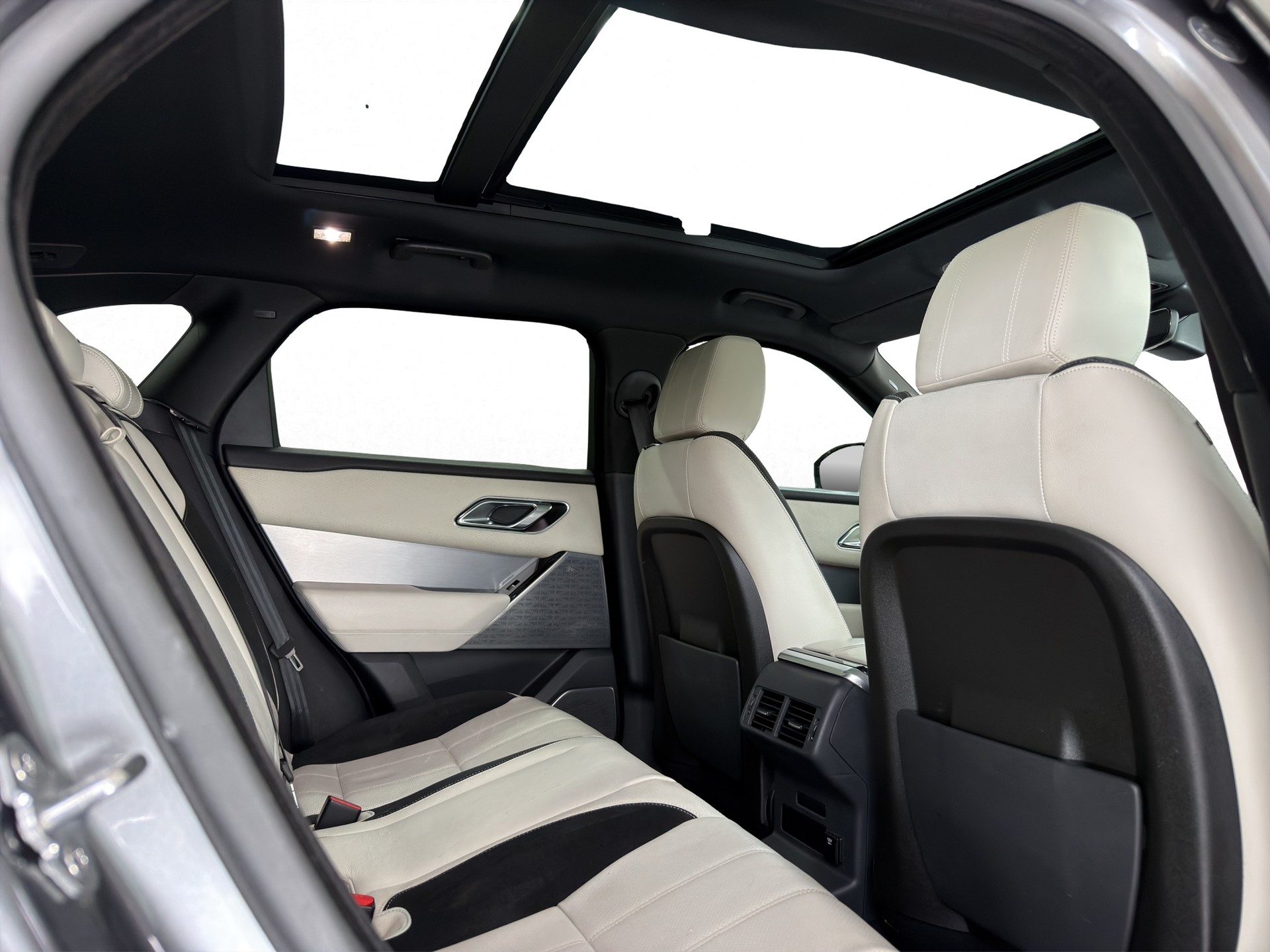 LAND ROVER Range Rover Velar R-Dynamic P 380 SE Automatic-image-19