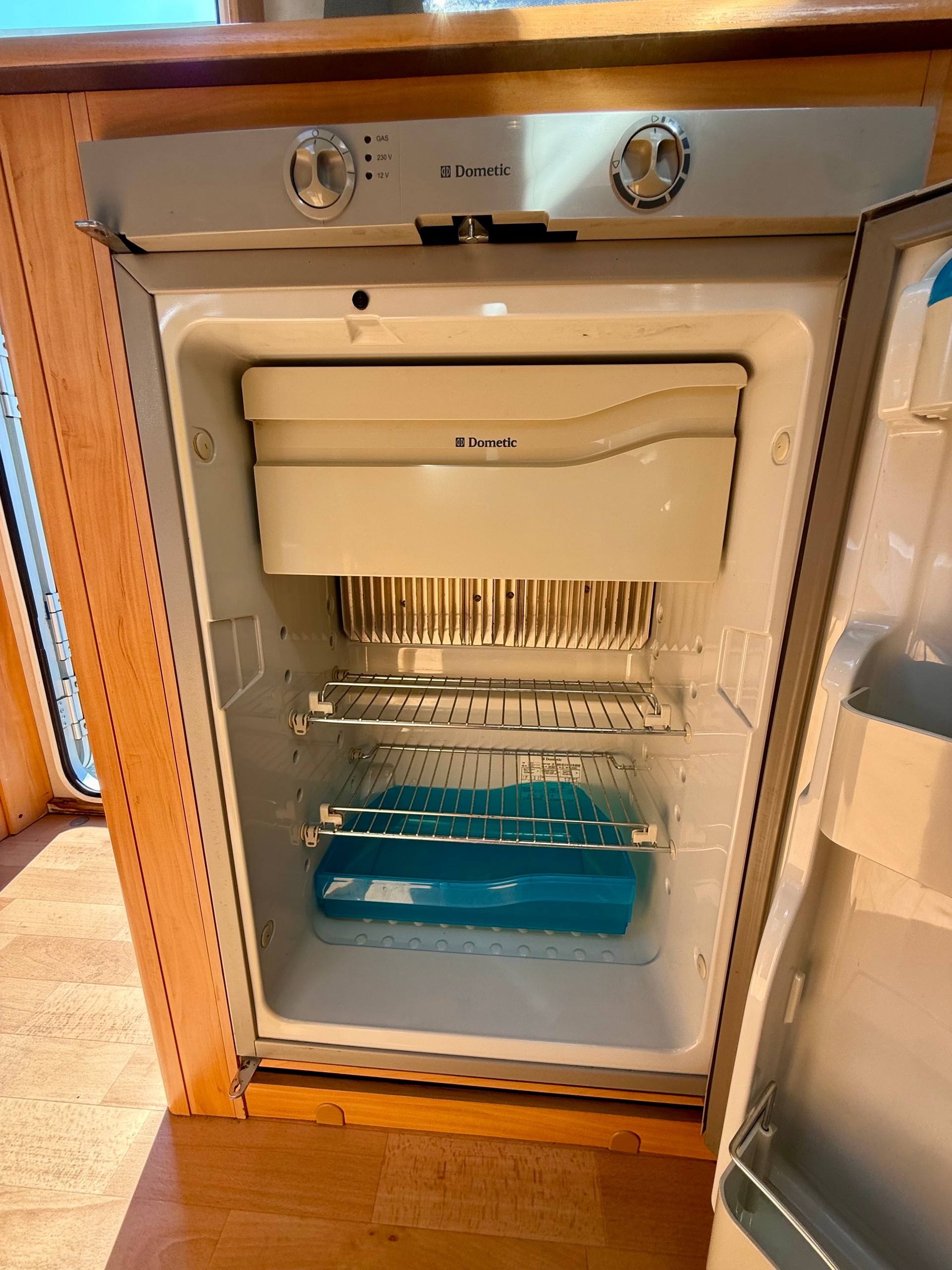 FIAT Adria Coral 660SL -Längsbetten-image-12
