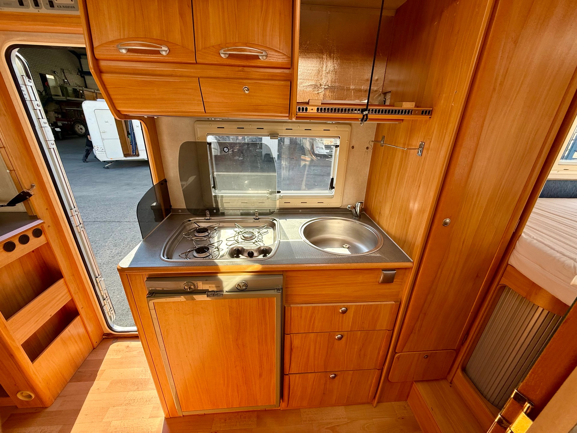 FIAT Adria Coral 660SL -Längsbetten-image-11