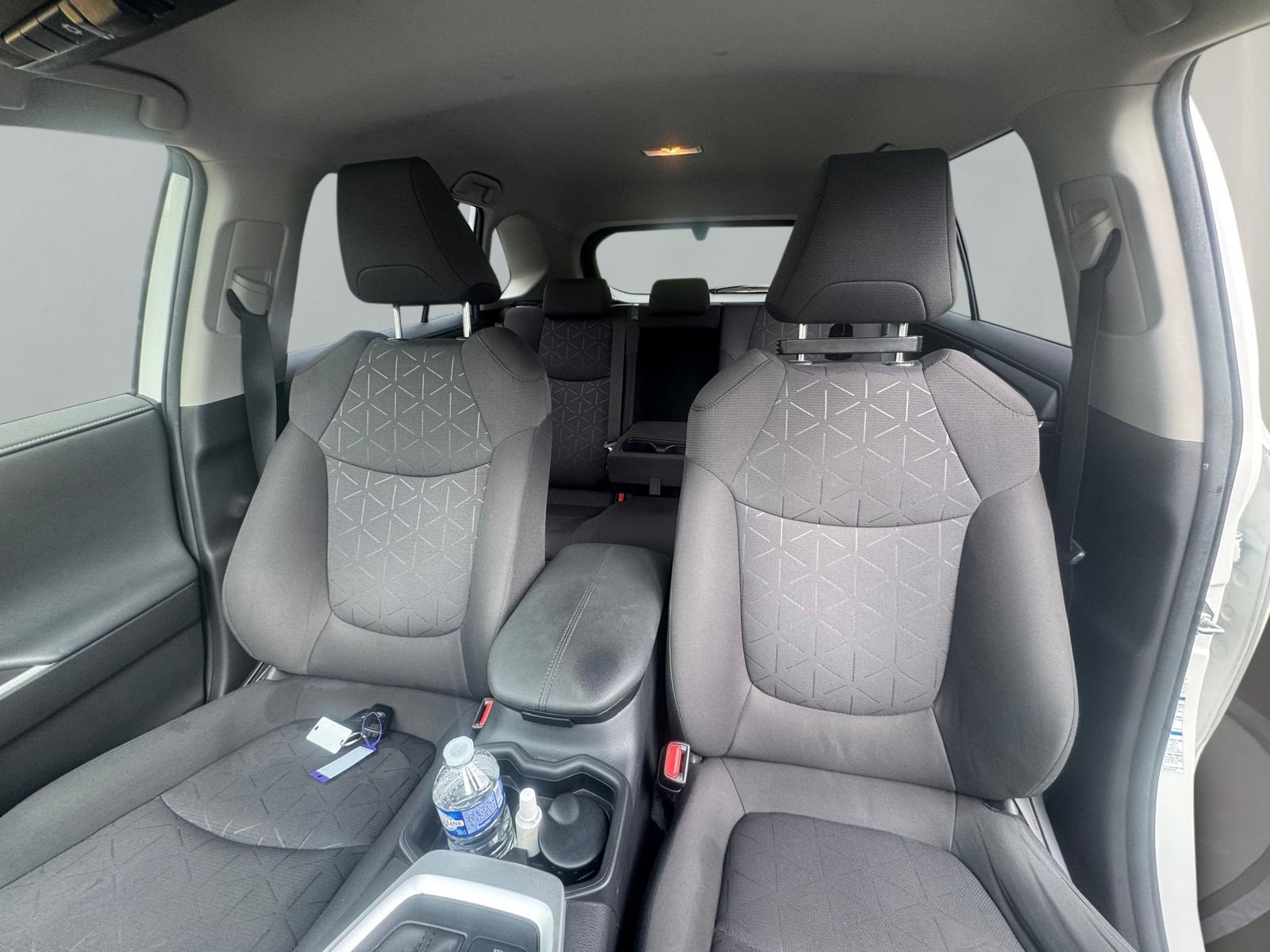 TOYOTA RAV-4 2.5 HSD Trend e-CVT 4WD-image-9
