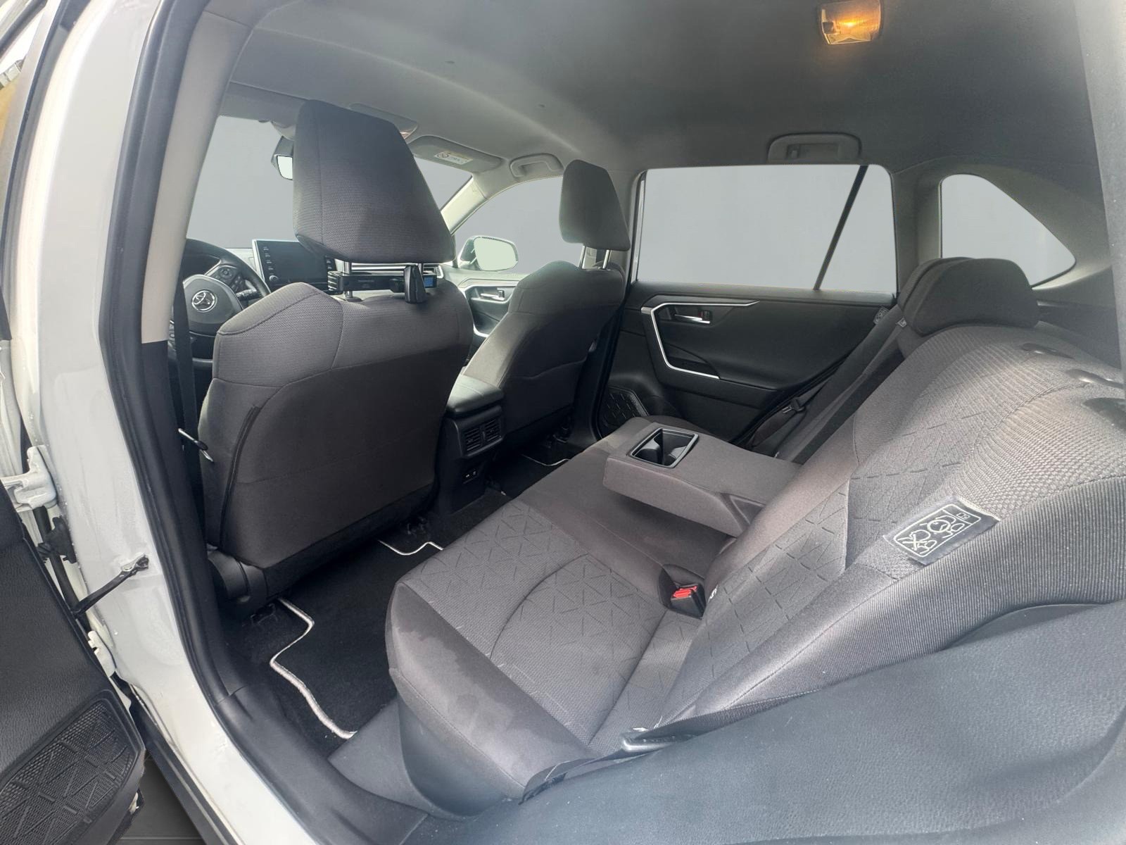 TOYOTA RAV-4 2.5 HSD Trend e-CVT 4WD-image-5