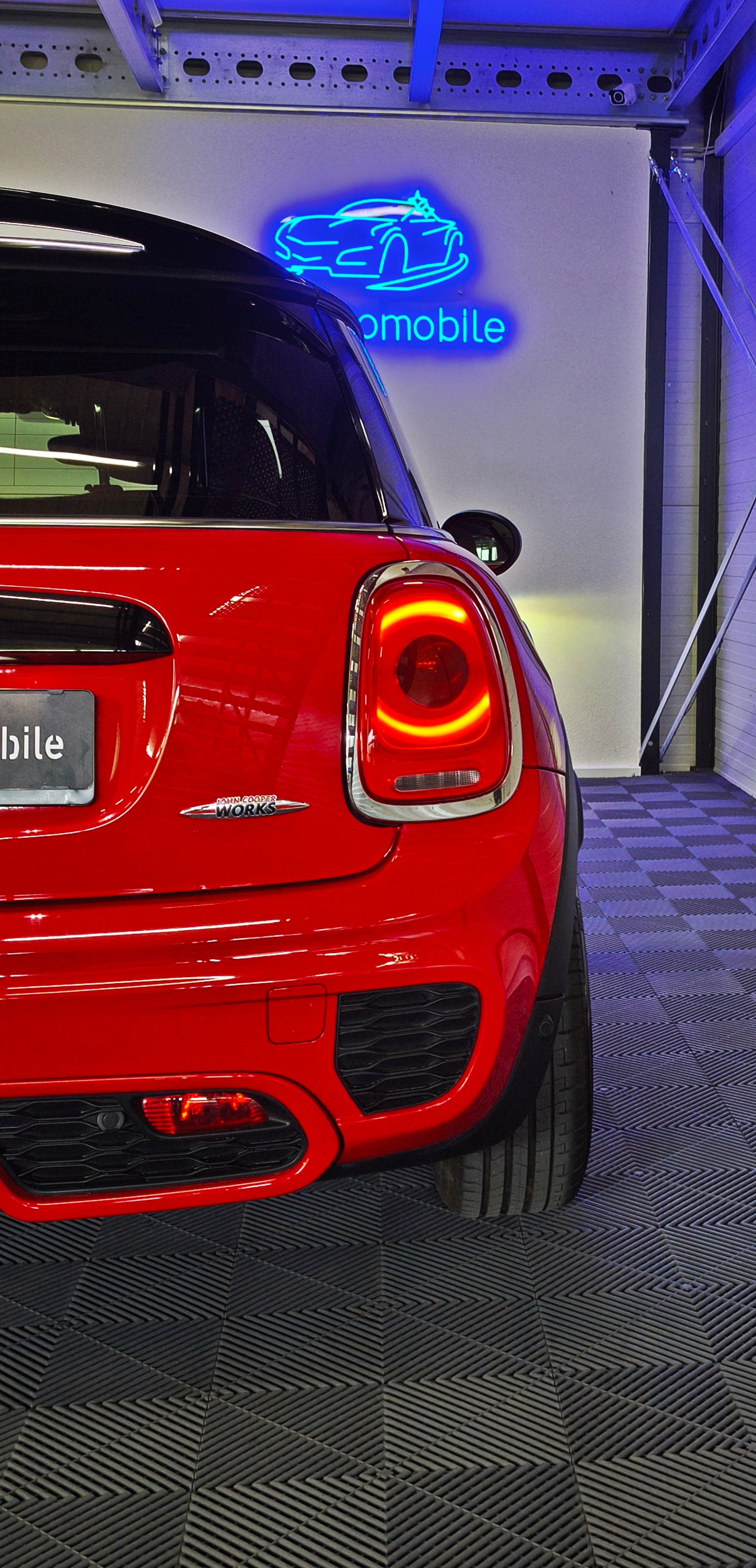 MINI Cooper John Cooper Works Steptronic-image-7