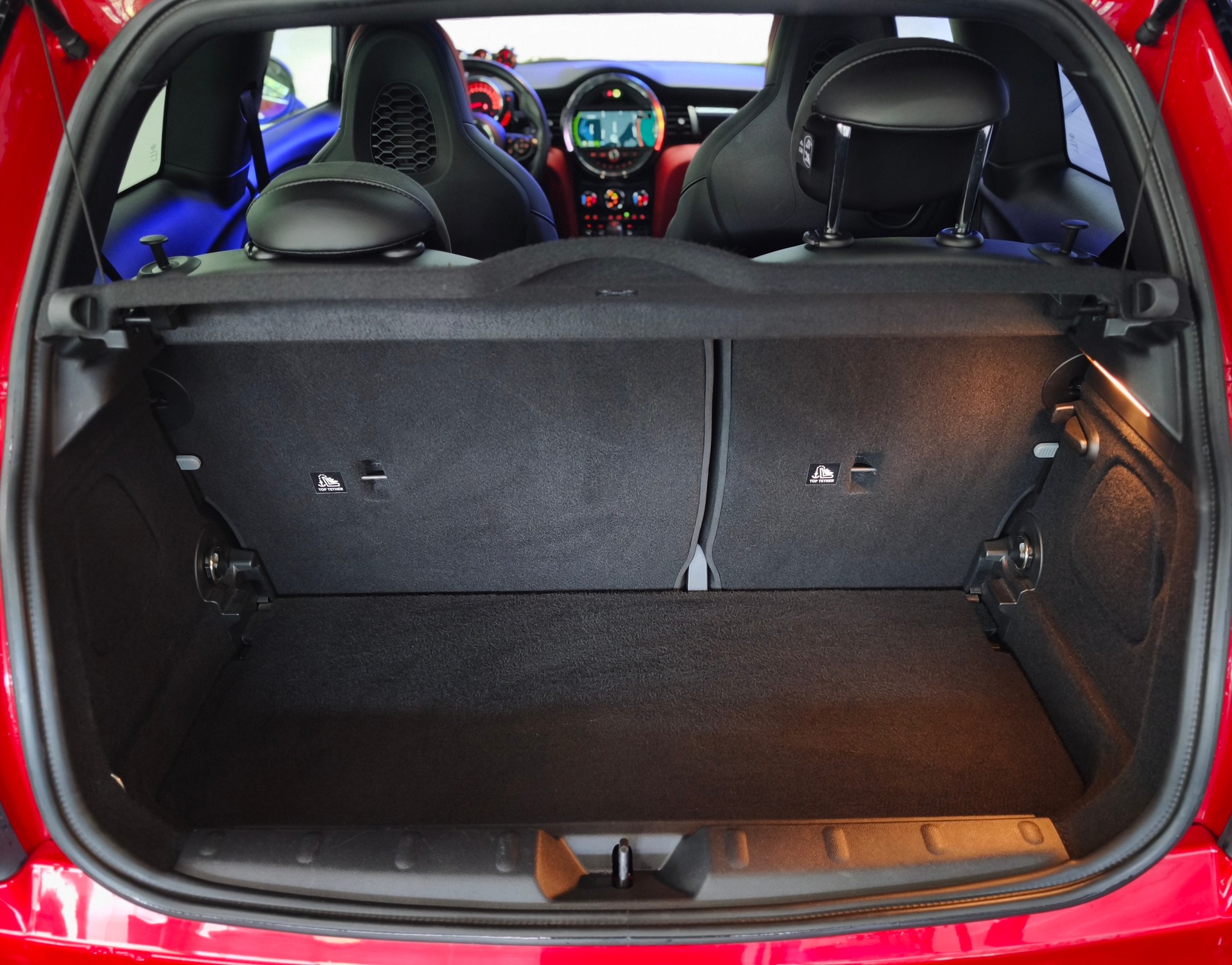 MINI Cooper John Cooper Works Steptronic-image-18