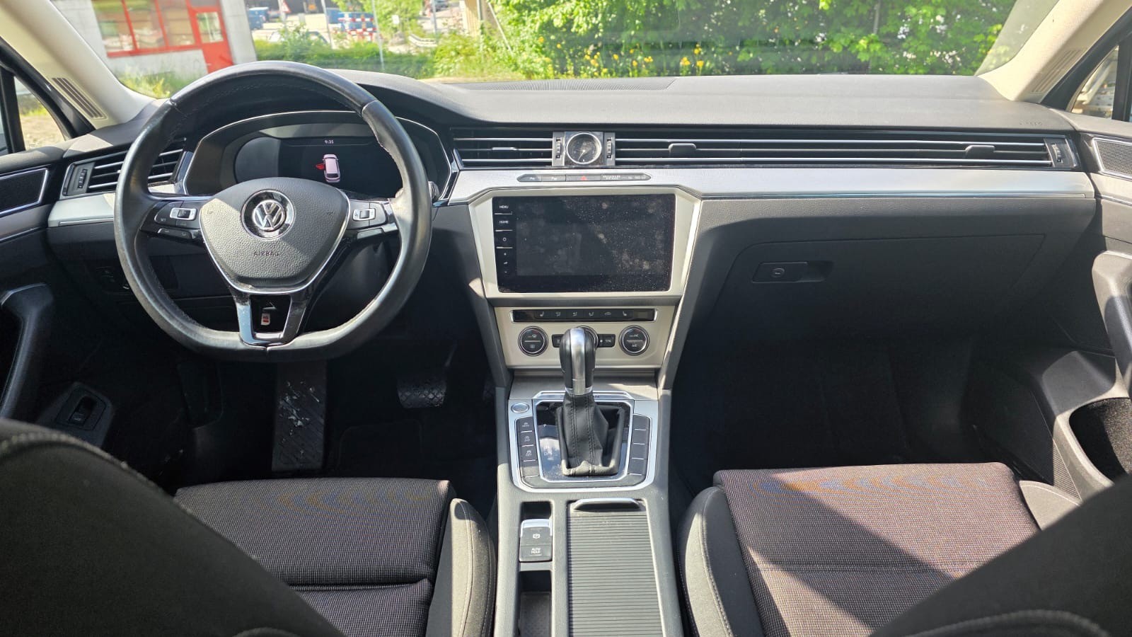 VW Passat Variant 2.0 TDI BMT Comfortline DSG 4Motion-image-13