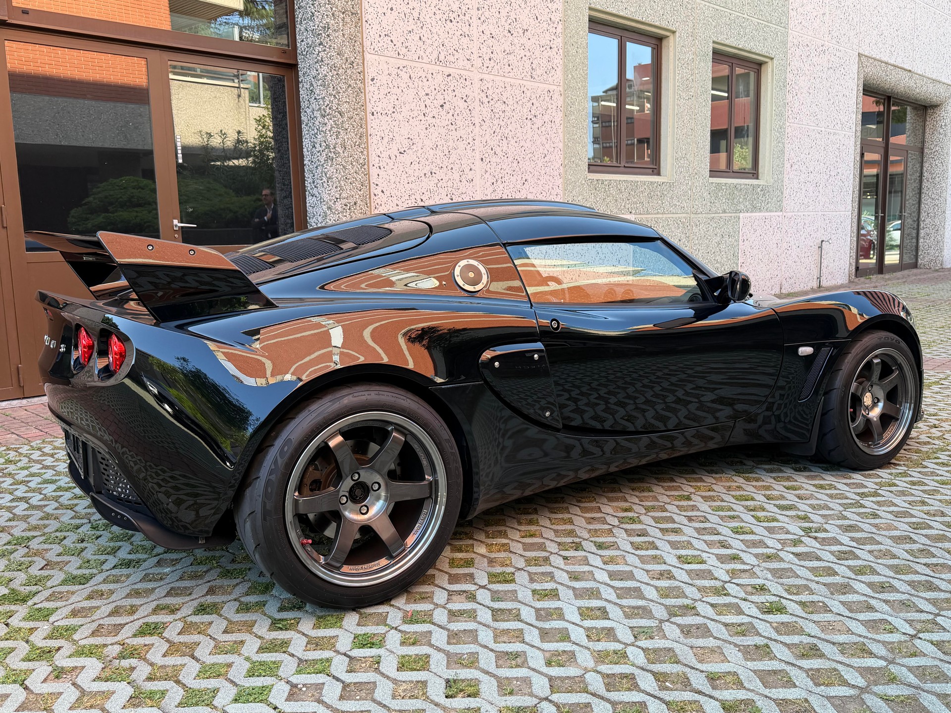 LOTUS Exige S 240-image-2