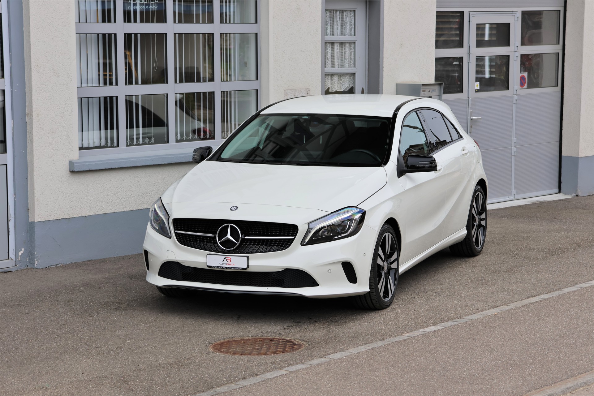 MERCEDES-BENZ A 220 d Urban 4Matic 7G-DCT (CH)