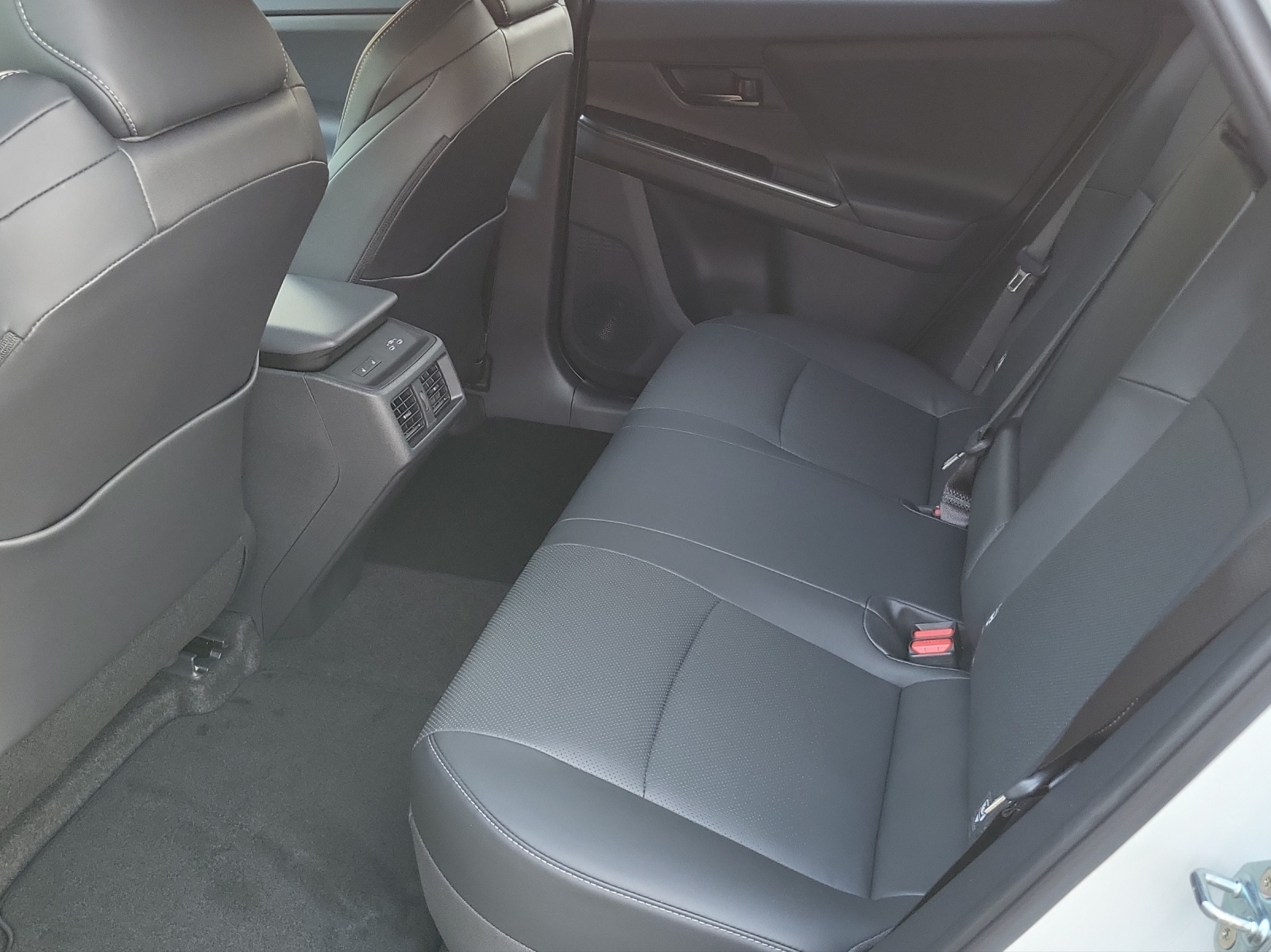 TOYOTA bZ4X Touring Premium AWD Zuteilung-image-14