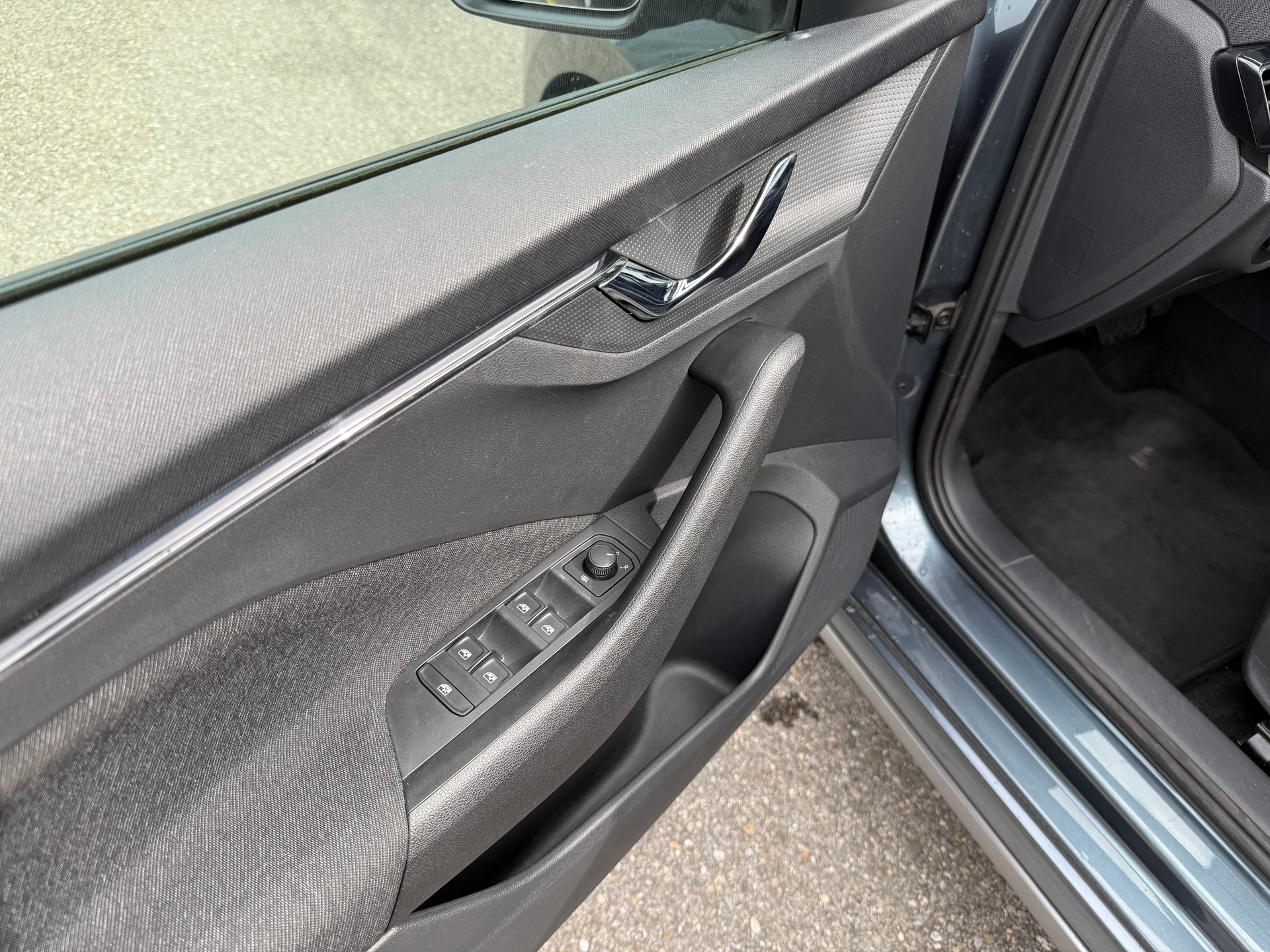 SKODA Kamiq 1.0 TSI Style DSG-image-20