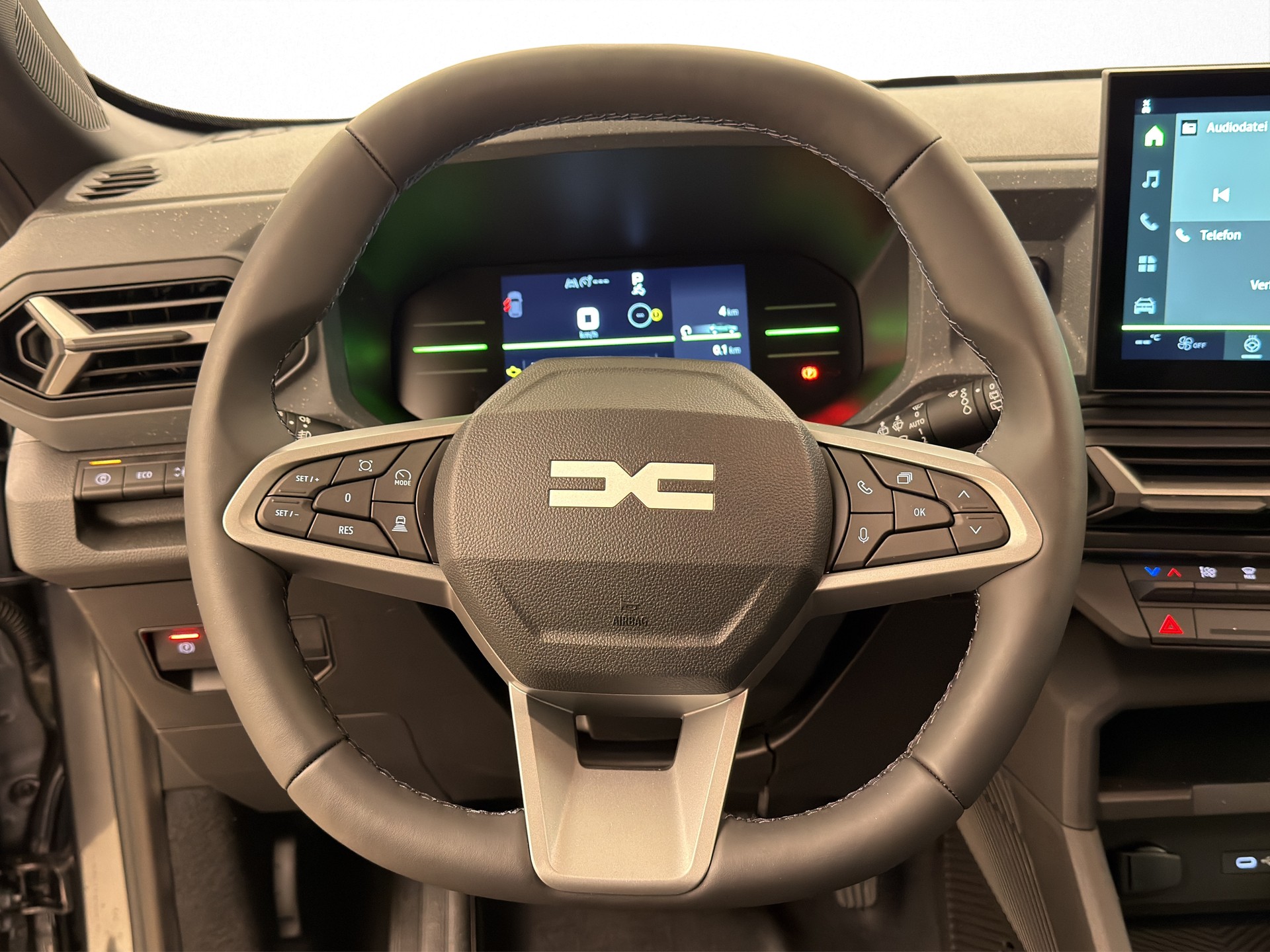 DACIA Duster 1.8 Hybrid Journey-image-7