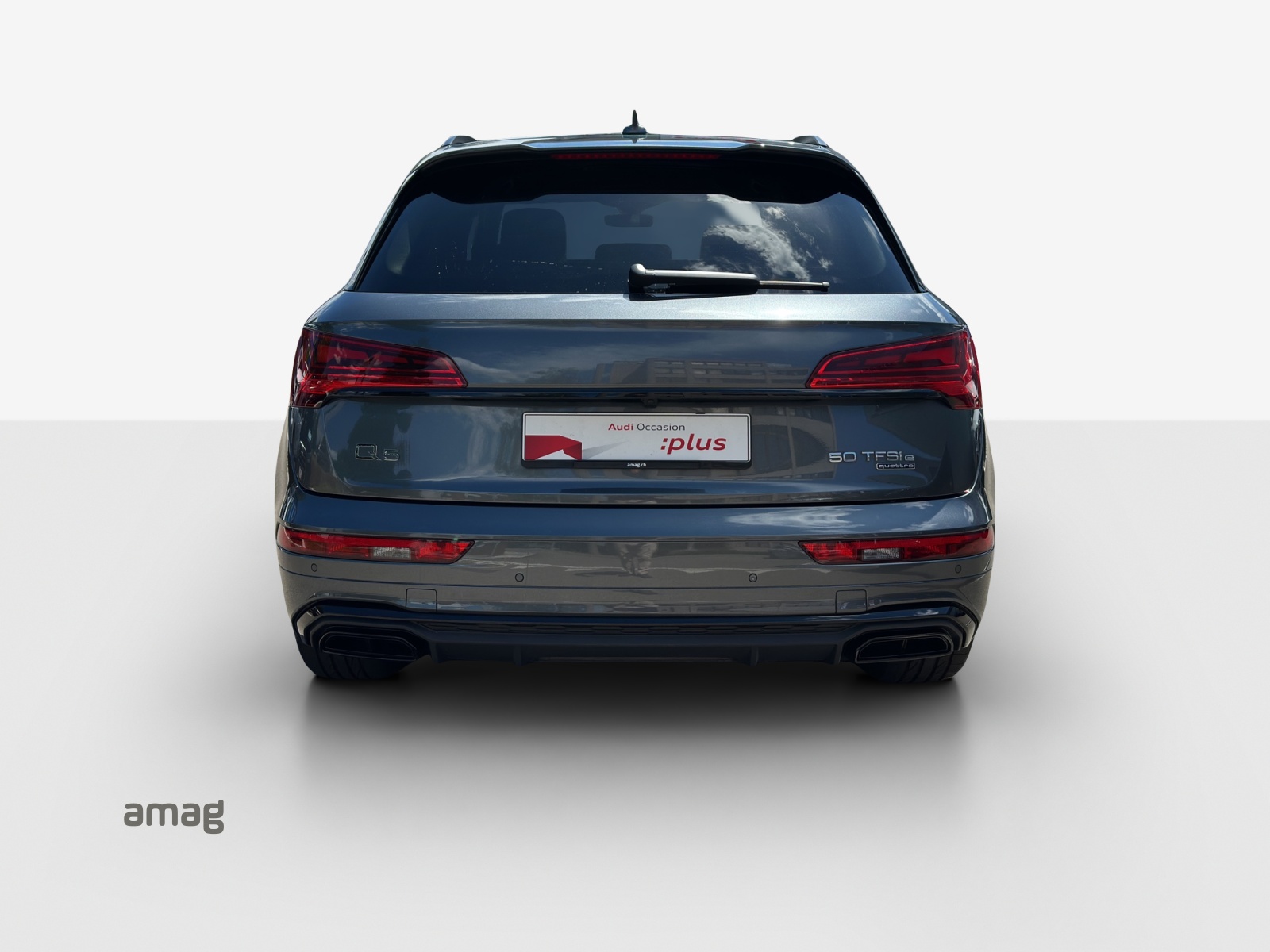 AUDI Q5 50 TFSI e PHEV S line quattro S-tronic-showroom-element-3