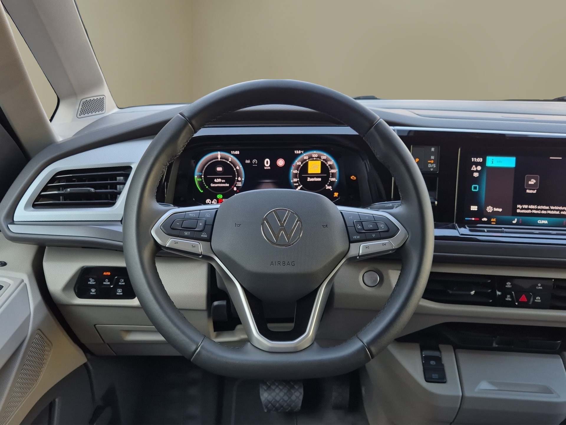 VW Multivan 1.5 eHybrid 4Motion DSG-image-11