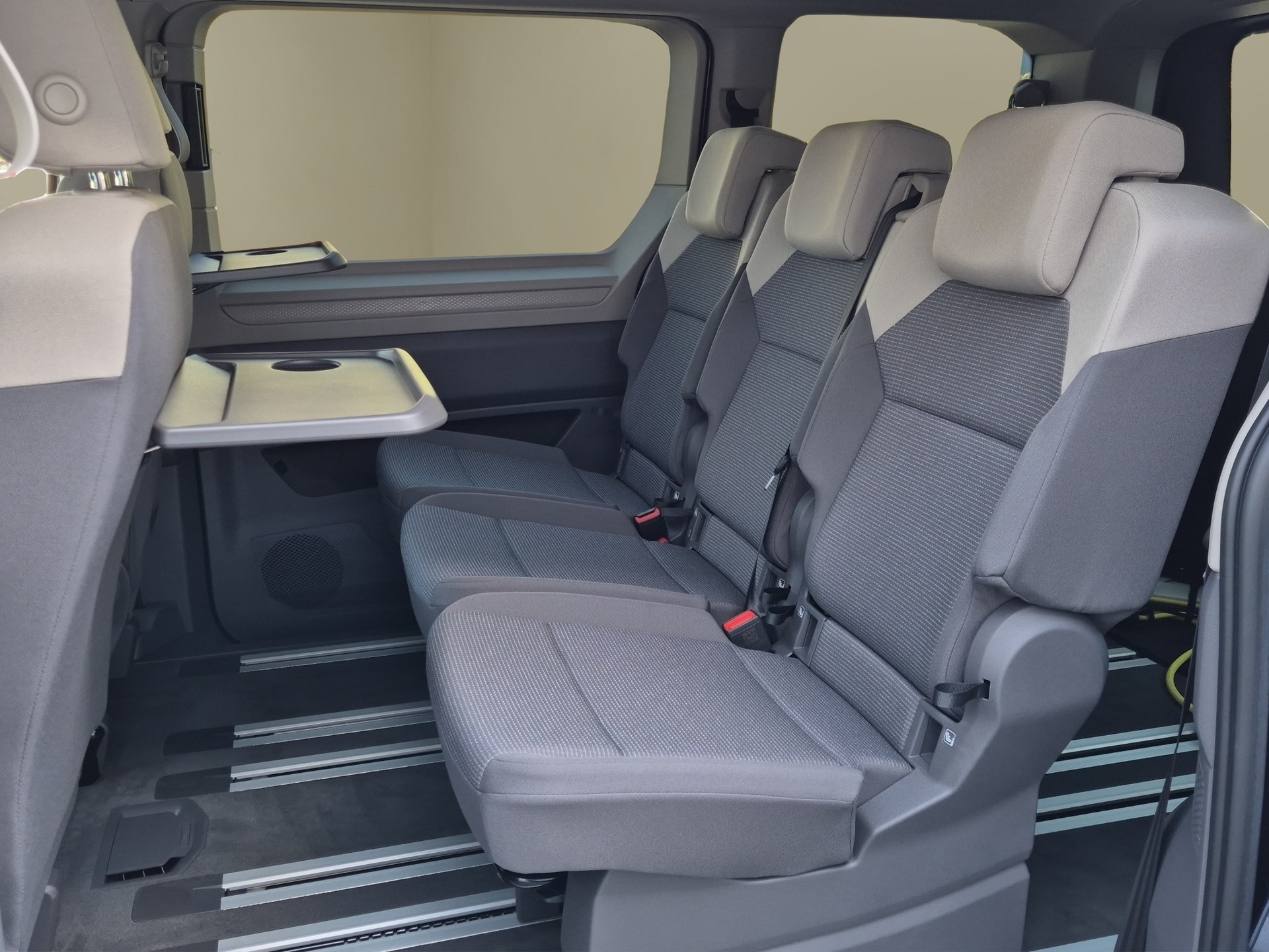 VW Multivan 1.5 eHybrid 4Motion DSG-image-13