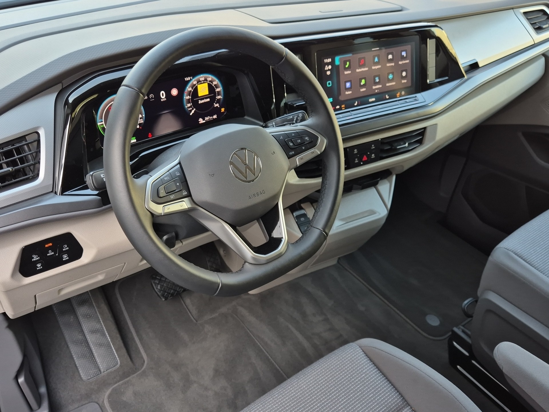 VW Multivan 1.5 eHybrid 4Motion DSG-image-9