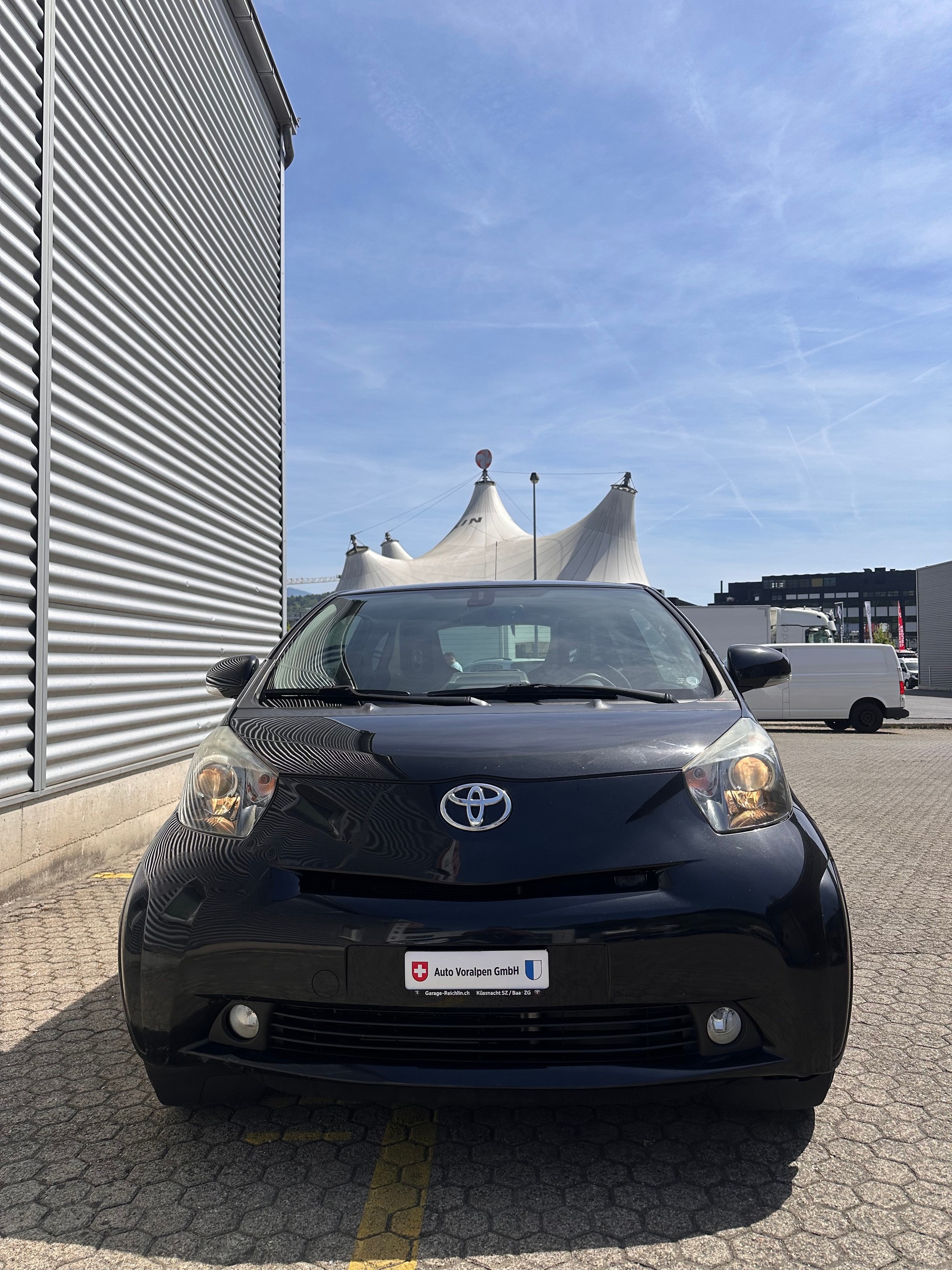 TOYOTA iQ 1.0 VVT-i
