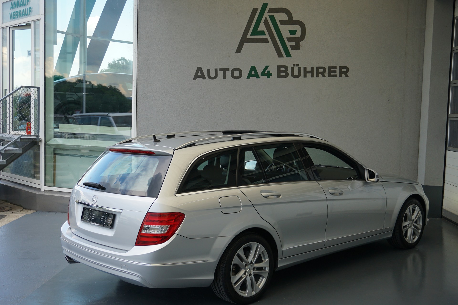 MERCEDES-BENZ C 250 CDI Avantgarde T-Modell 204PS Automat-image-7