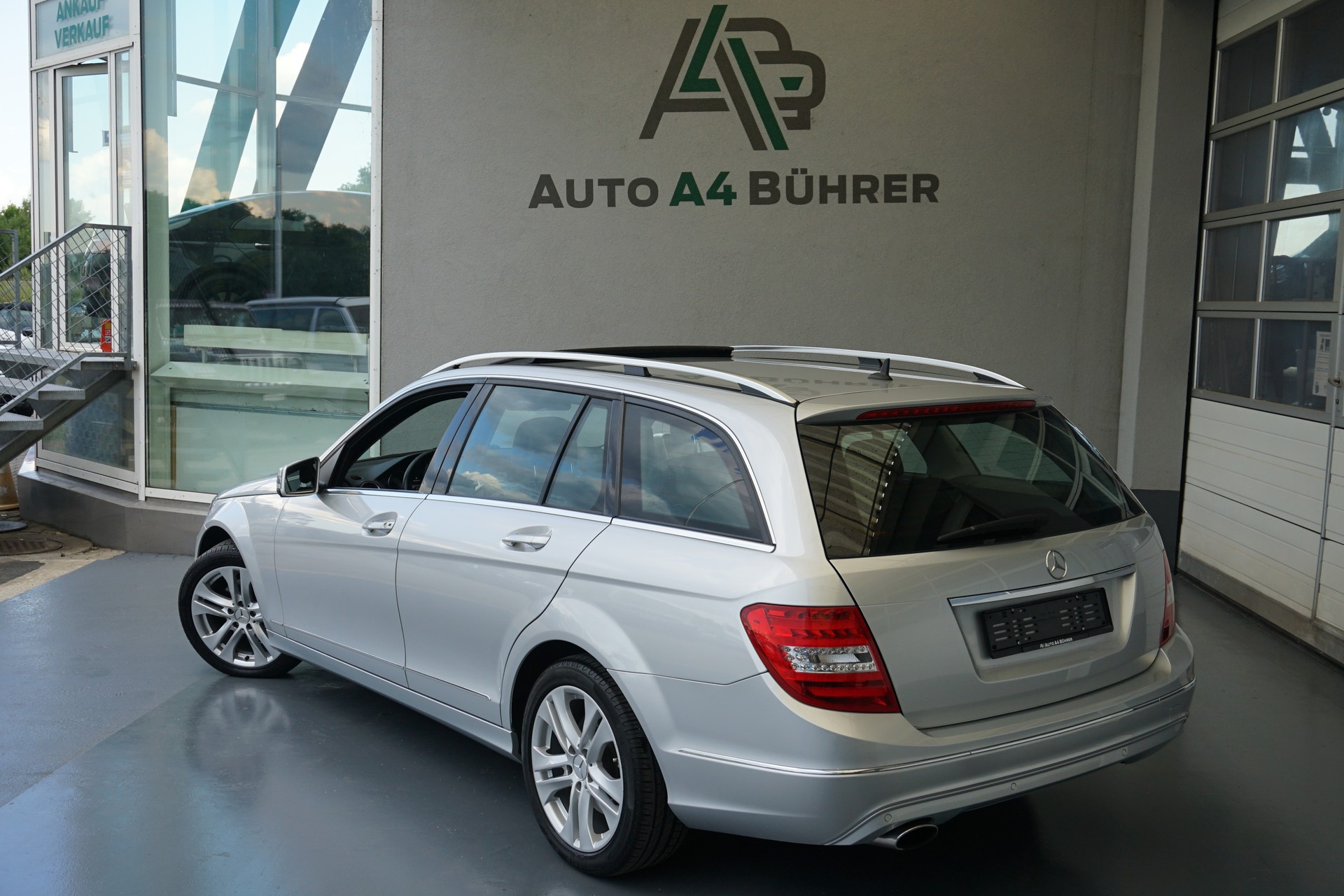 MERCEDES-BENZ C 250 CDI Avantgarde T-Modell 204PS Automat-image-5