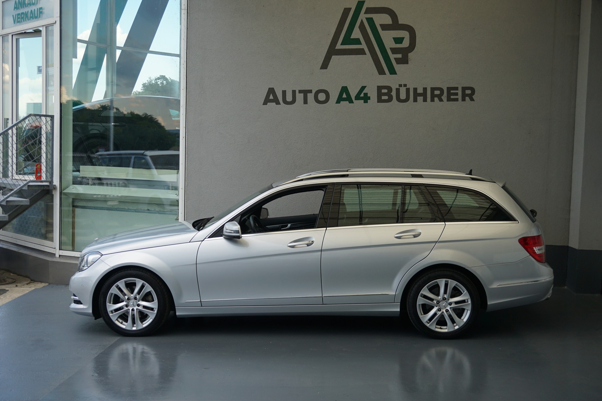 MERCEDES-BENZ C 250 CDI Avantgarde T-Modell 204PS Automat