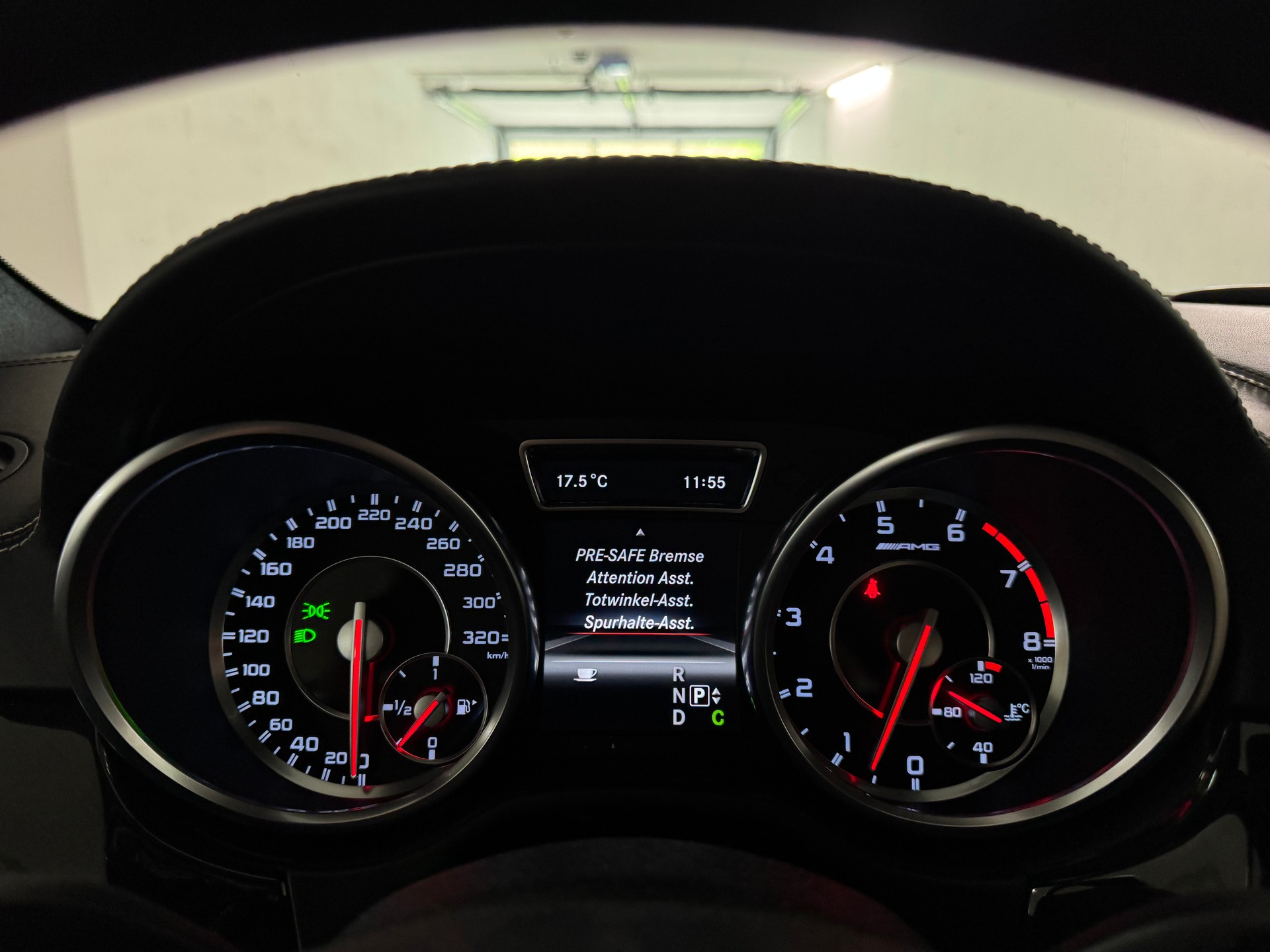 MERCEDES-BENZ GL 63 AMG 4Matic Speedshift Plus 7G-Tronic-image-15