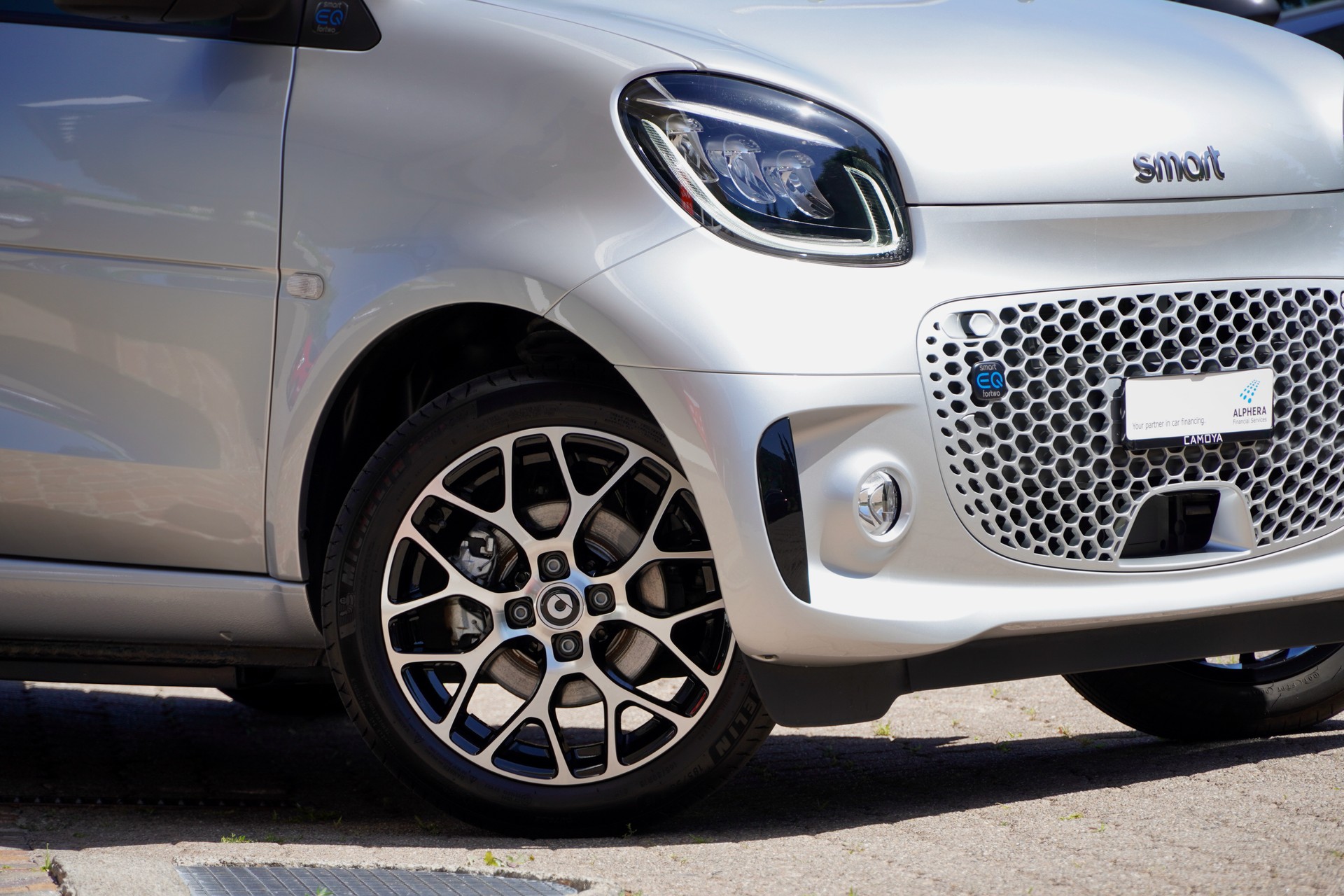 SMART fortwo EQ prime (incl. Batterie)-showroom-element-1