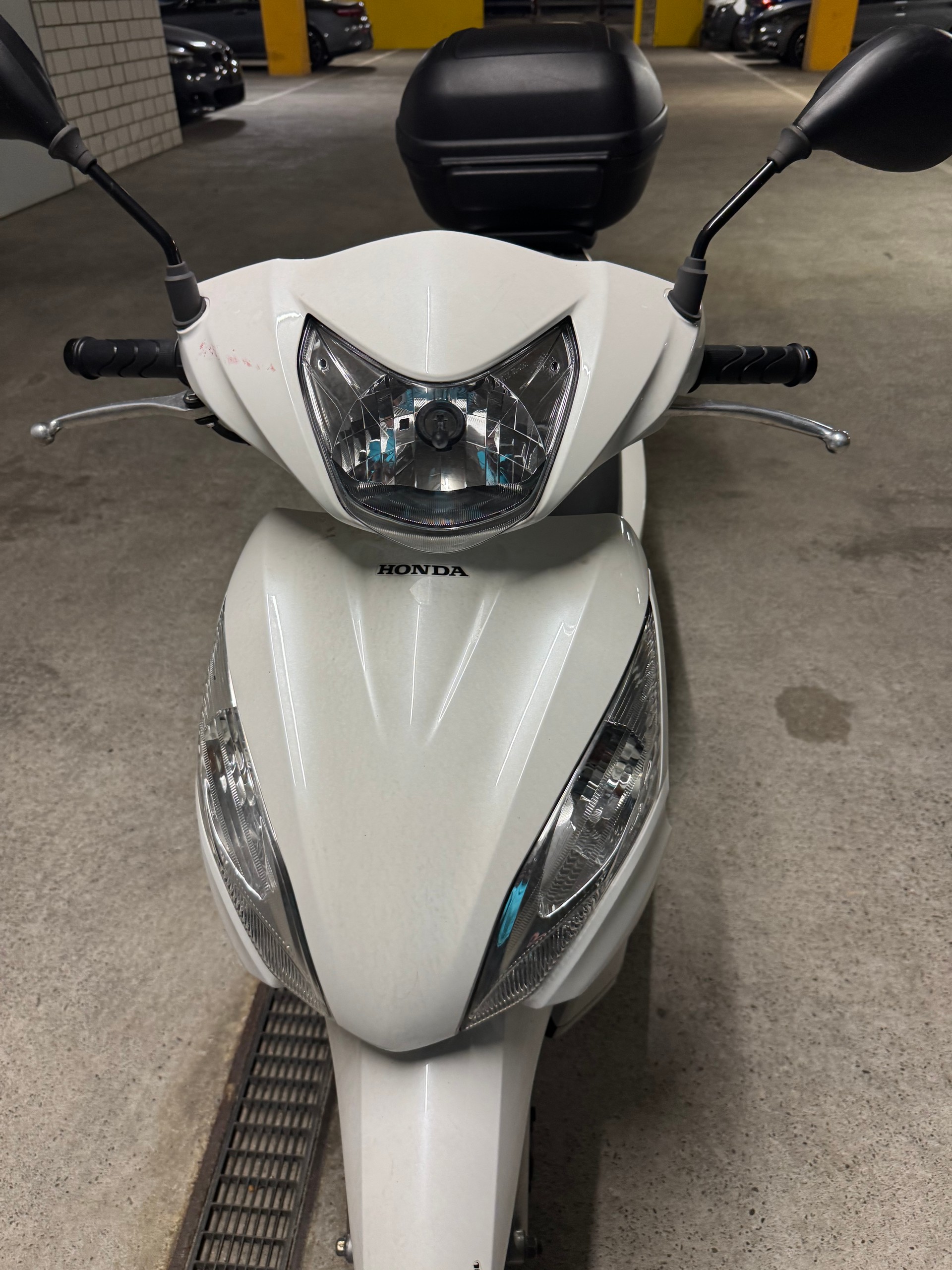 HONDA NSC Vision 50-image-0