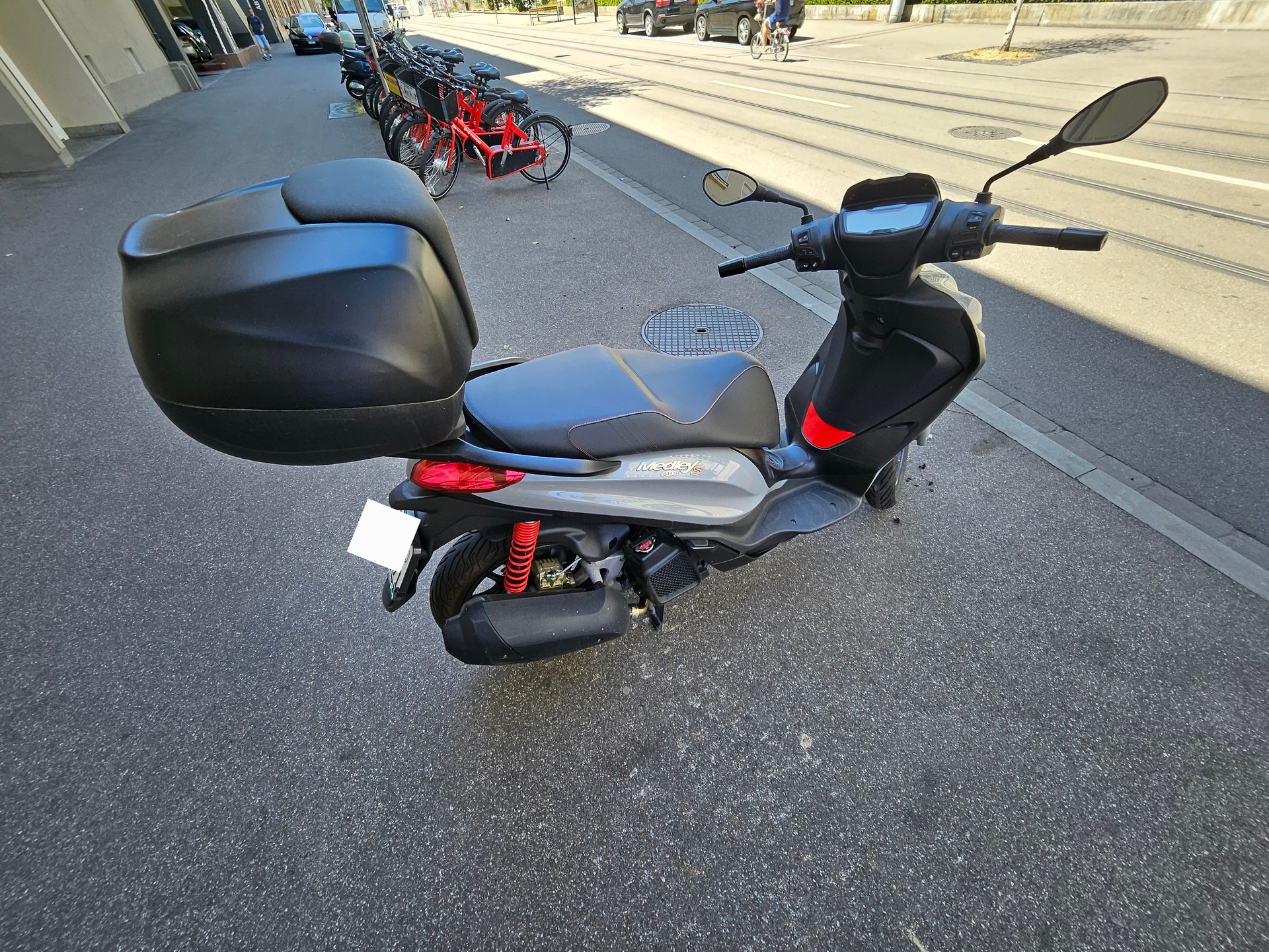 PIAGGIO Medley 125 Sport-image-3