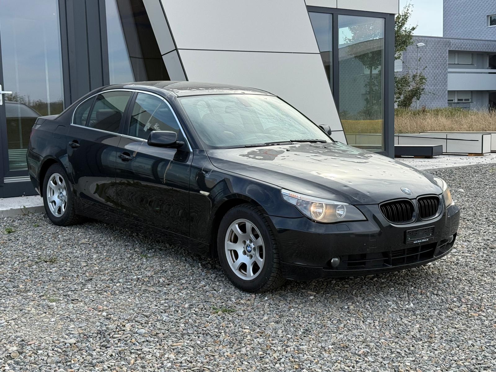 BMW 525d *HAGELSCHADEN* **Jetzt nur noch CHF 1'900.- statt CHF 3'900.-**-showroom-element-1