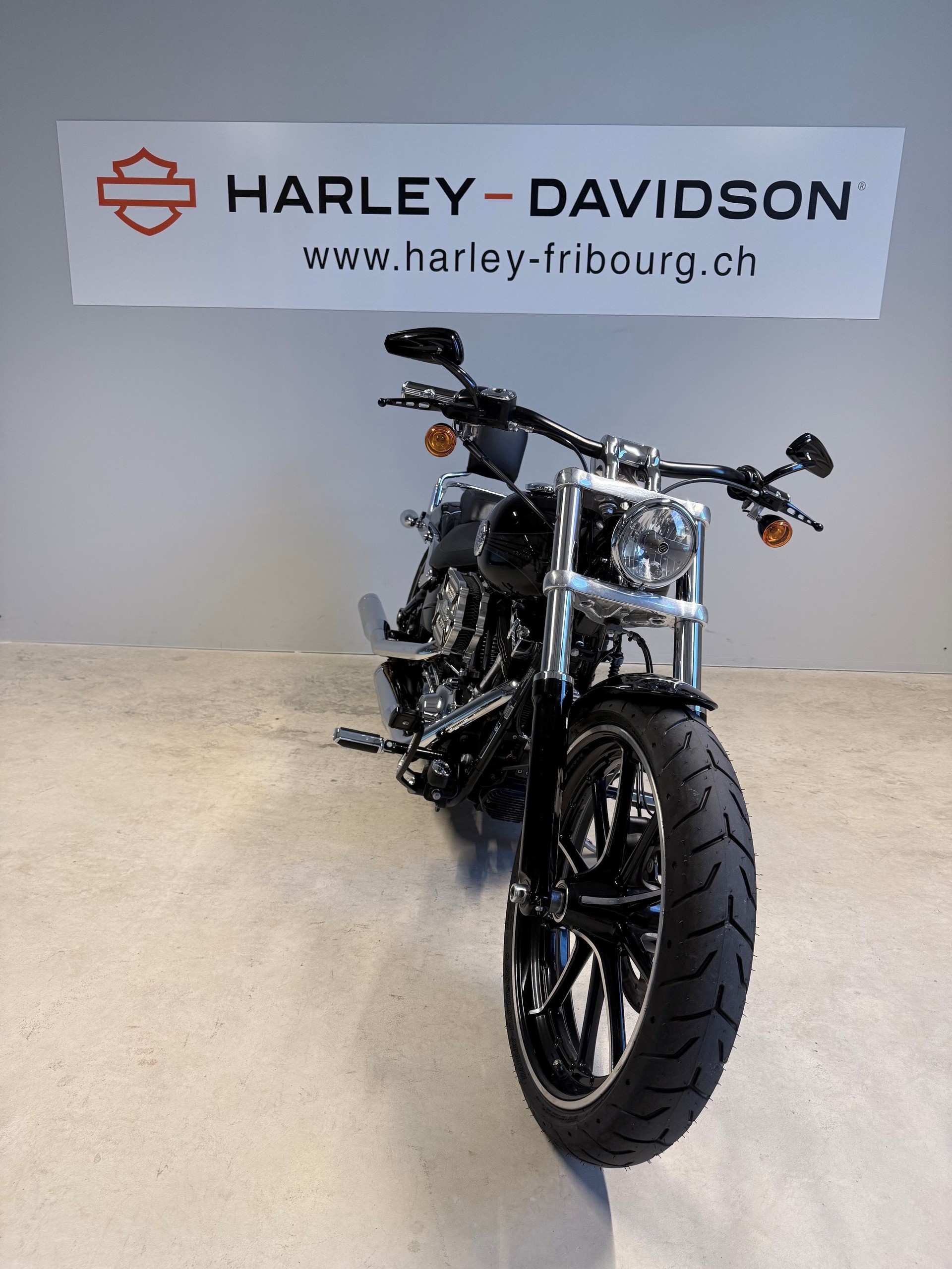 HARLEY-DAVIDSON FXSB Breakout 103 ABS-image-2