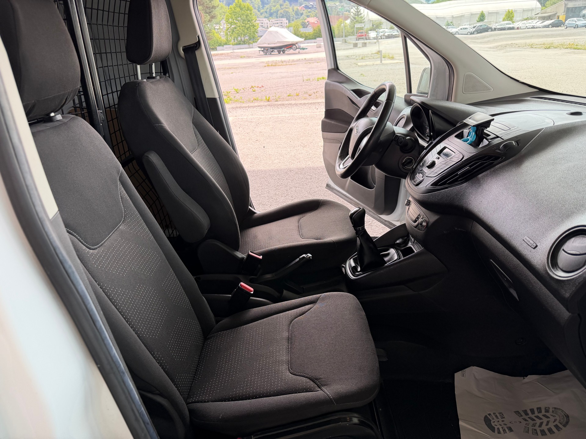 FORD Kasten-image-13