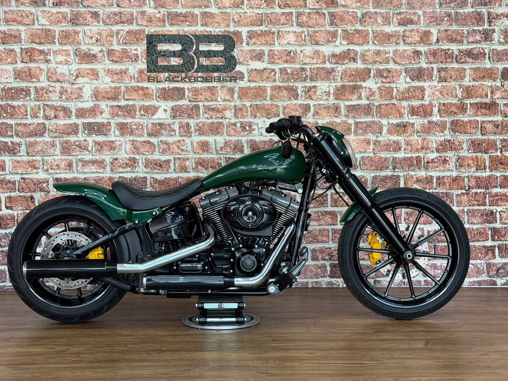 HARLEY-DAVIDSON FXSB Breakout 103 ABS 35kW-image-1