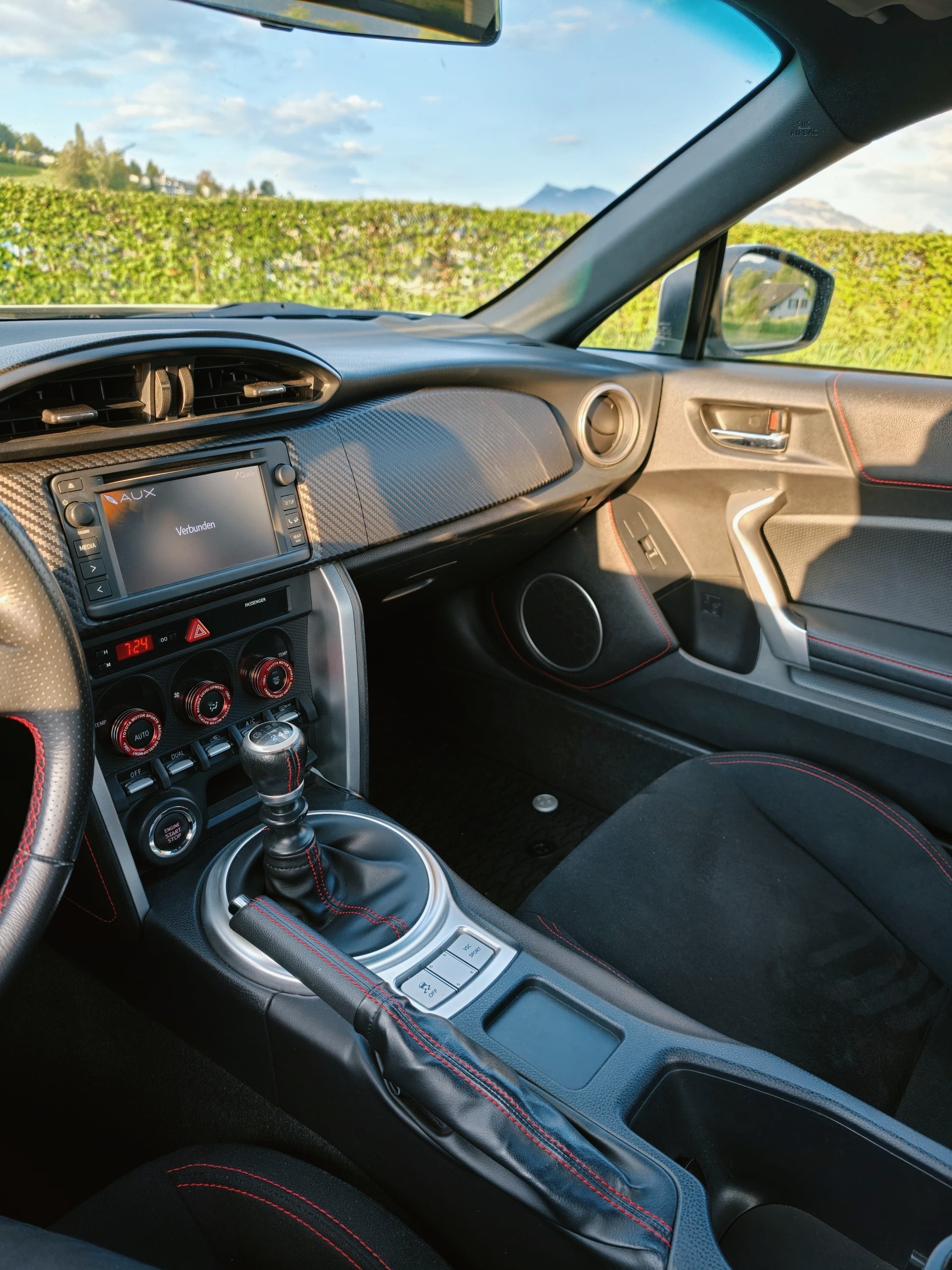 TOYOTA GT86 2.0 D-4S Sport-image-16
