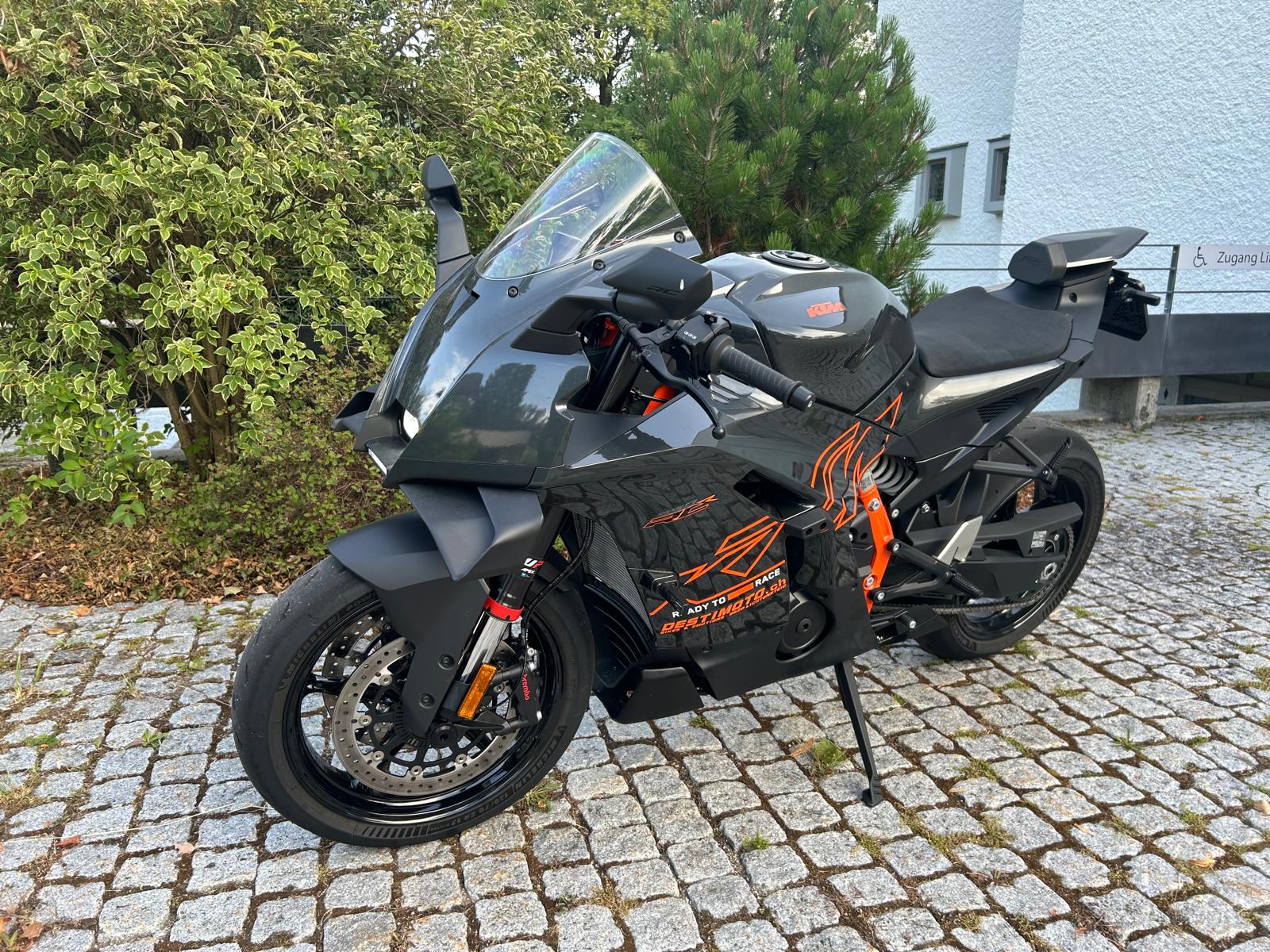 KTM 990 RC R-image-3