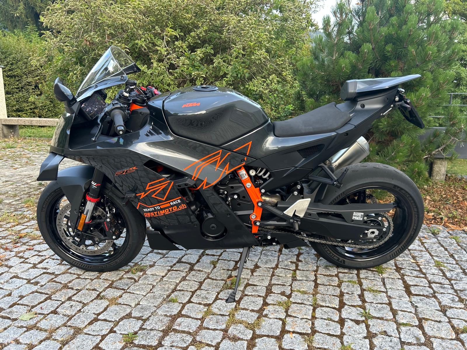 KTM 990 RC R-image-1