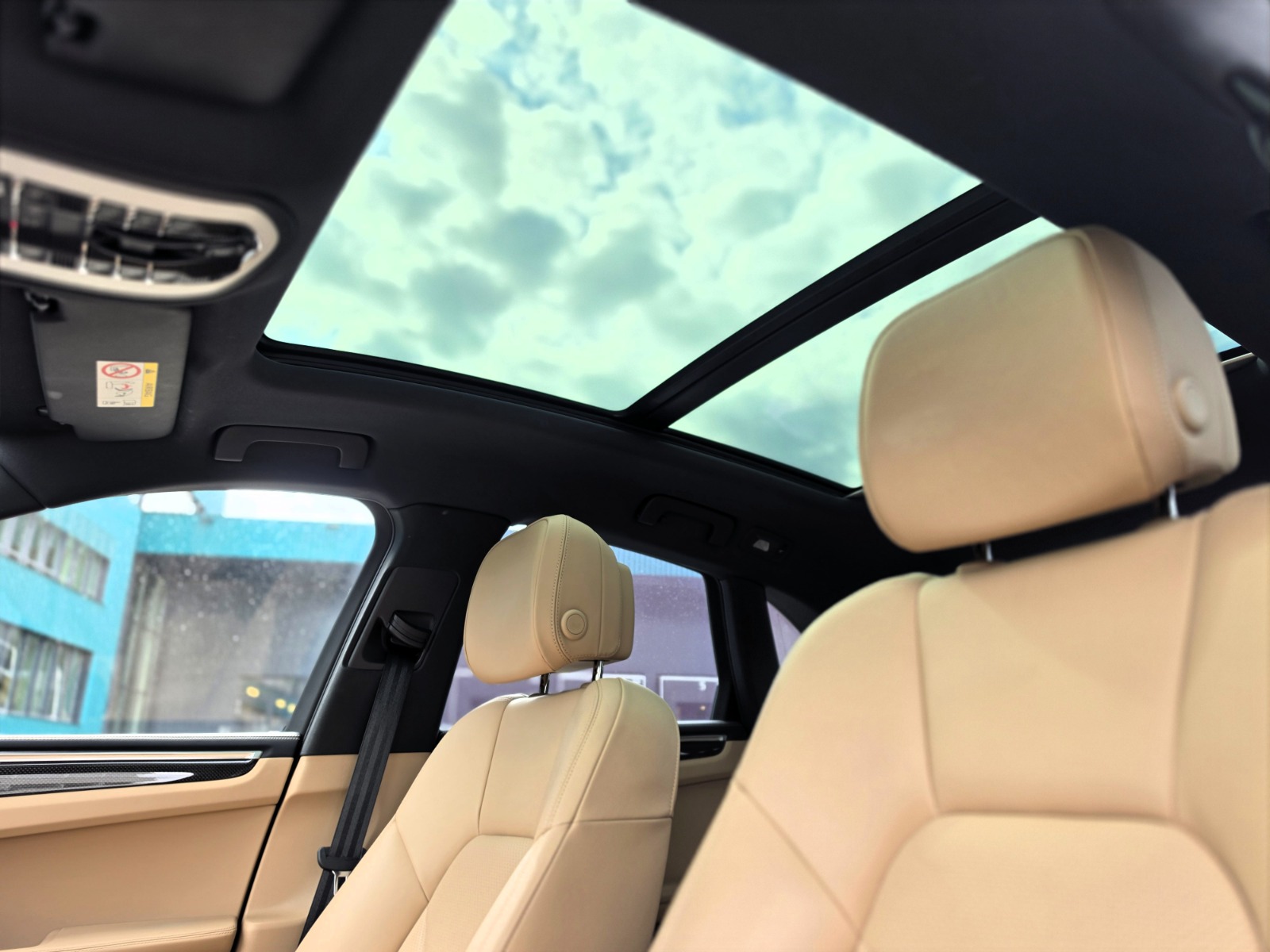 PORSCHE Macan PDK-image-12