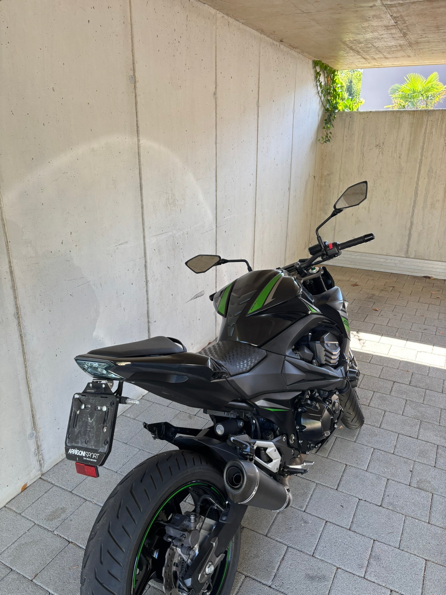 KAWASAKI Z 800 ABS-image-1