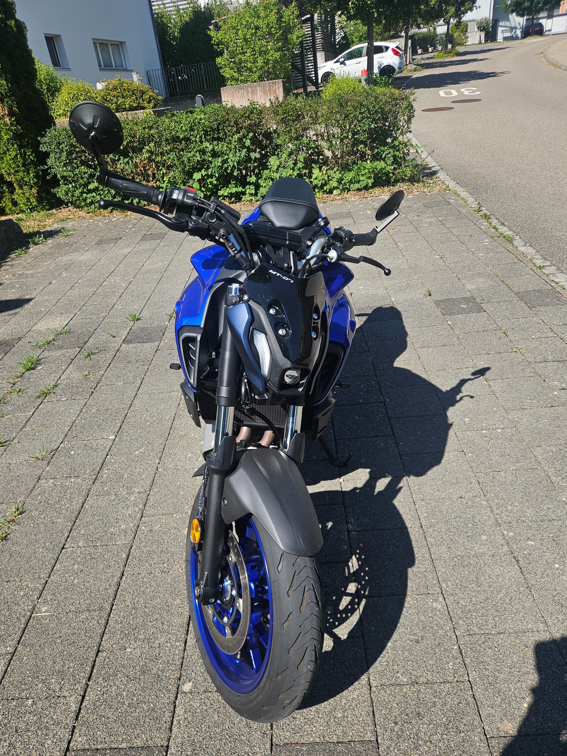 YAMAHA MT-07-image-2