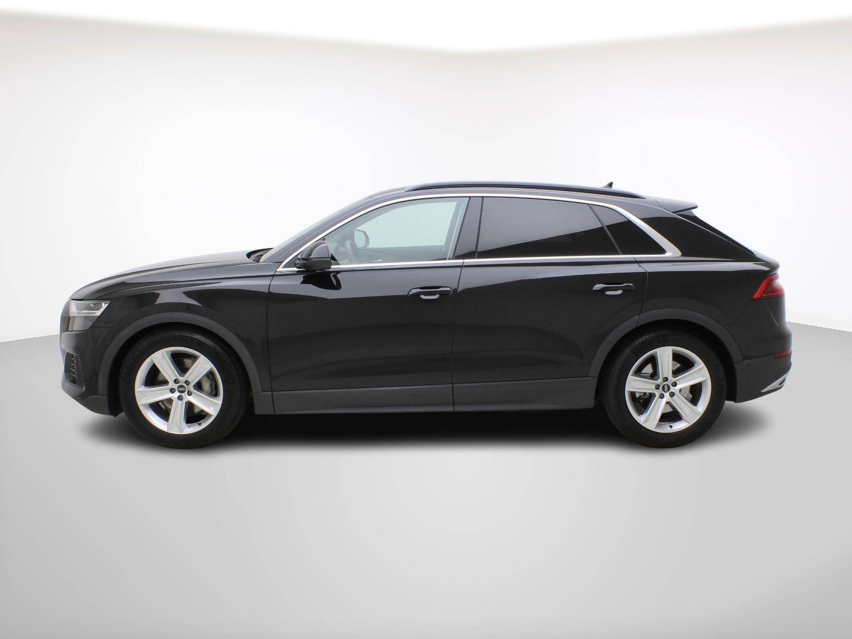 AUDI Q8 50 TDI quattro T-Tronic-showroom-element-2