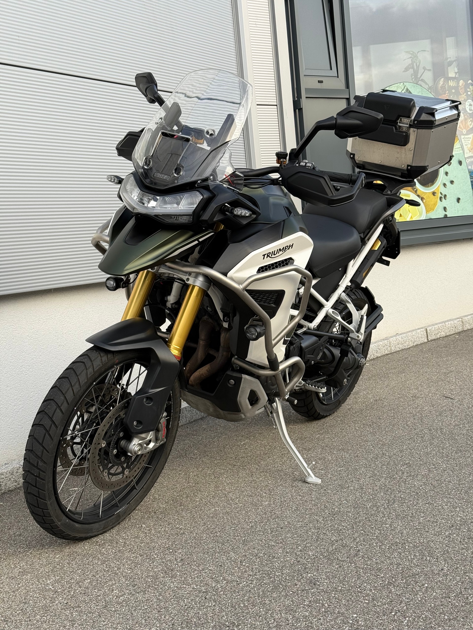 TRIUMPH Tiger 1200 Rally Explorer-image-8