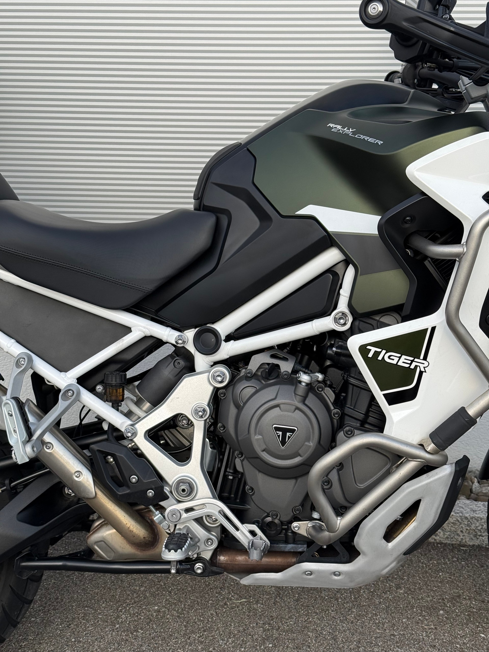 TRIUMPH Tiger 1200 Rally Explorer-image-4