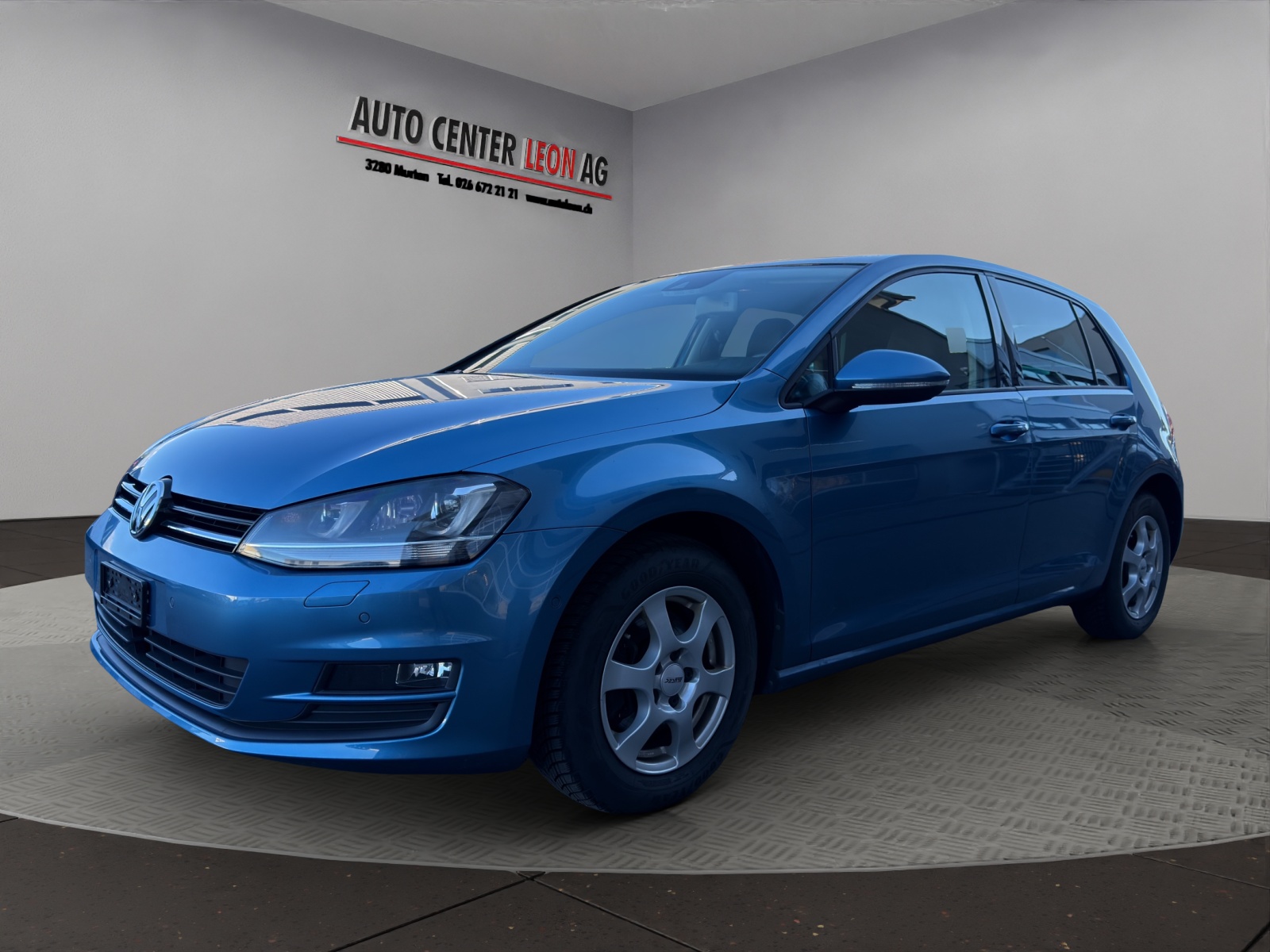 VW Golf 1.6 TDI Trendline 4Motion-showroom-element-1