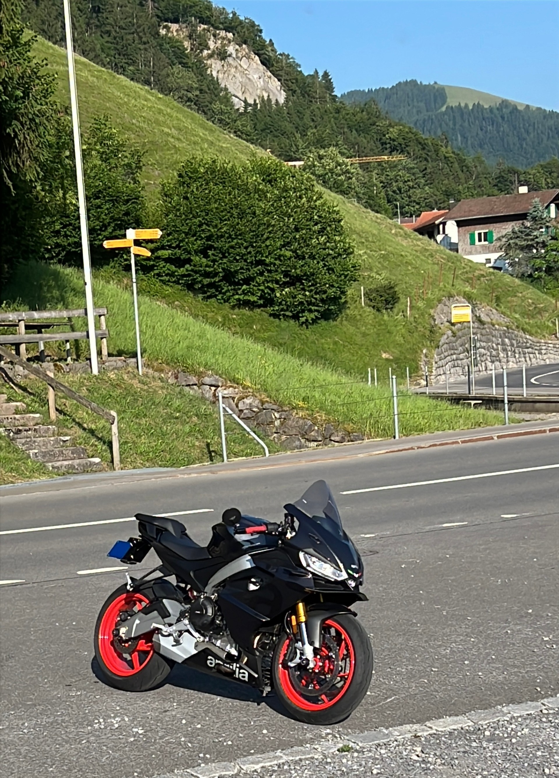 APRILIA RS 660-image-3