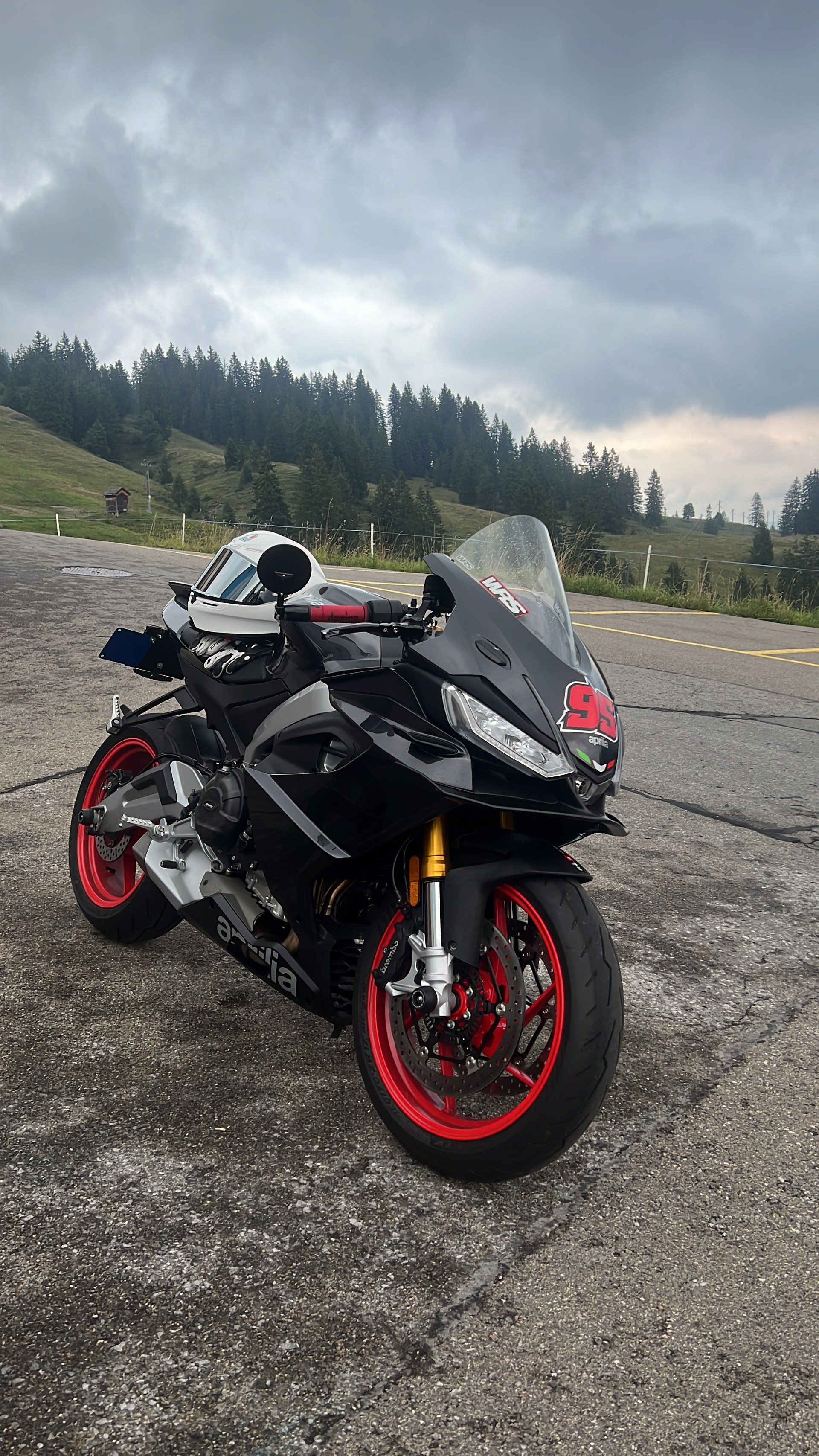 APRILIA RS 660-image-2