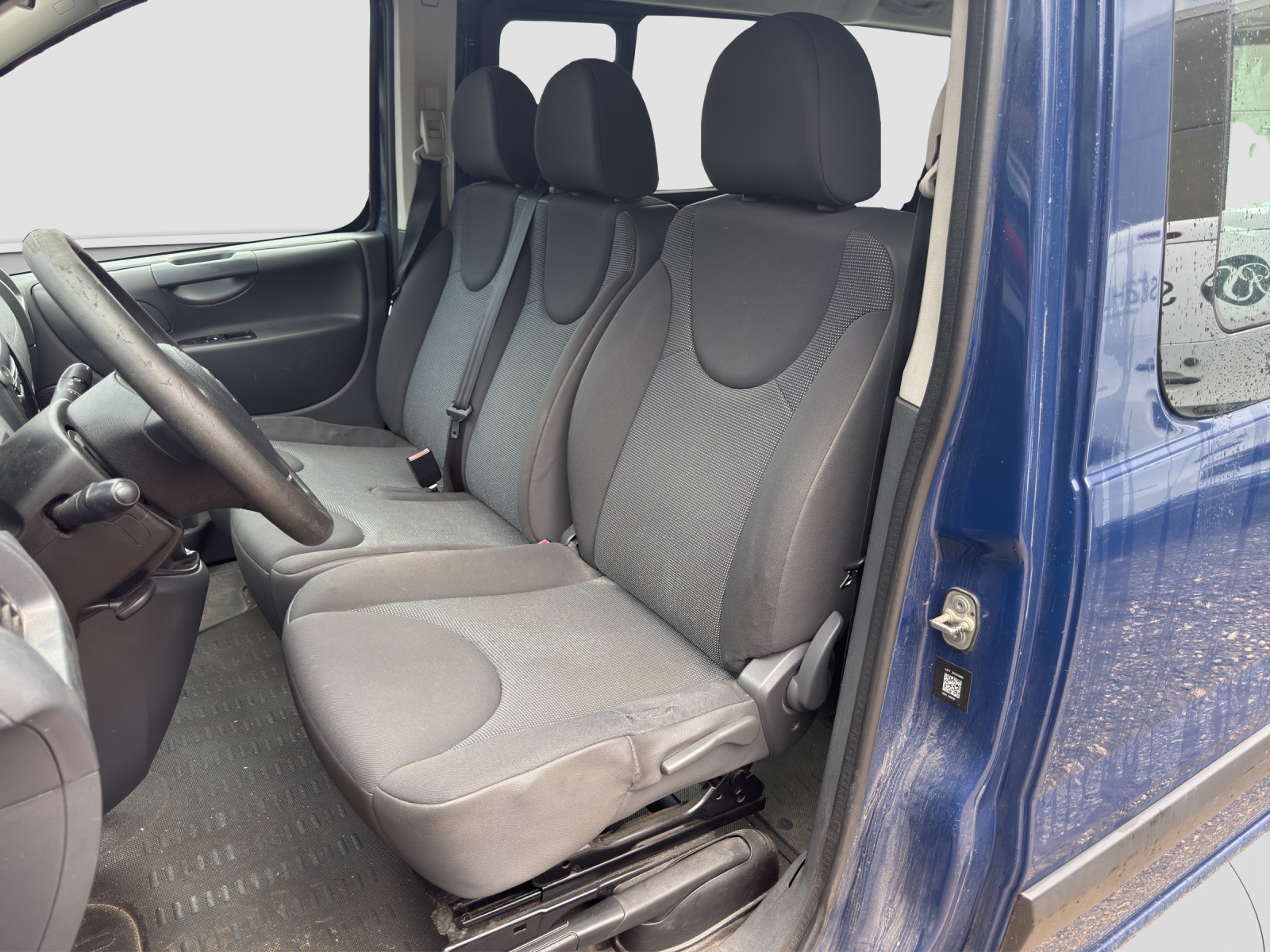 CITROEN Jumpy 2.0 HDi L2H1 Attraction-image-10