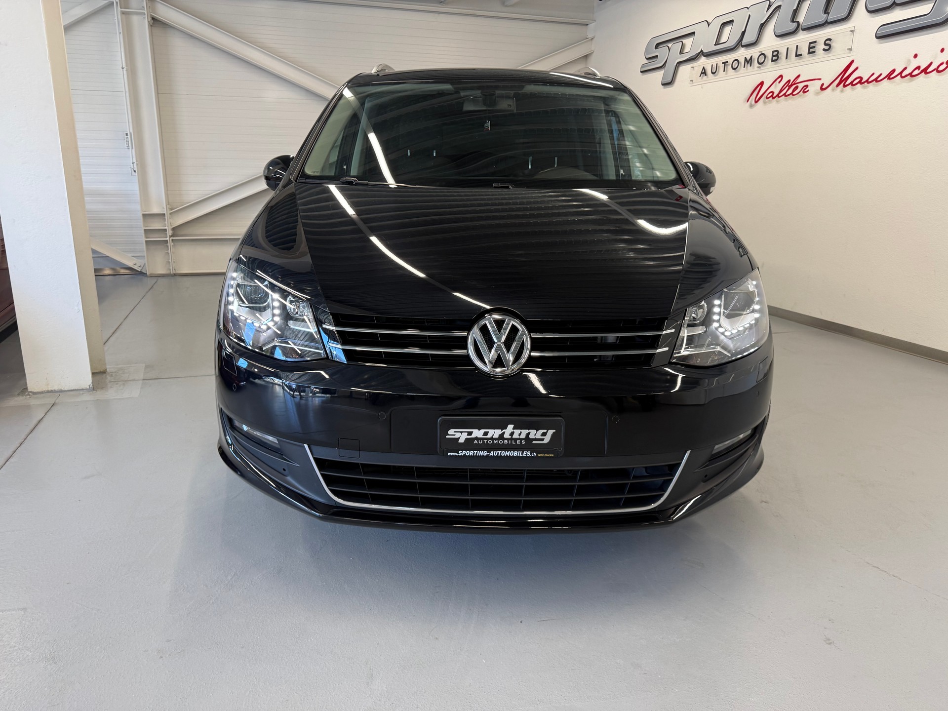 VW Sharan 2.0 TDI BlueMotion Technology Cup-showroom-element-3